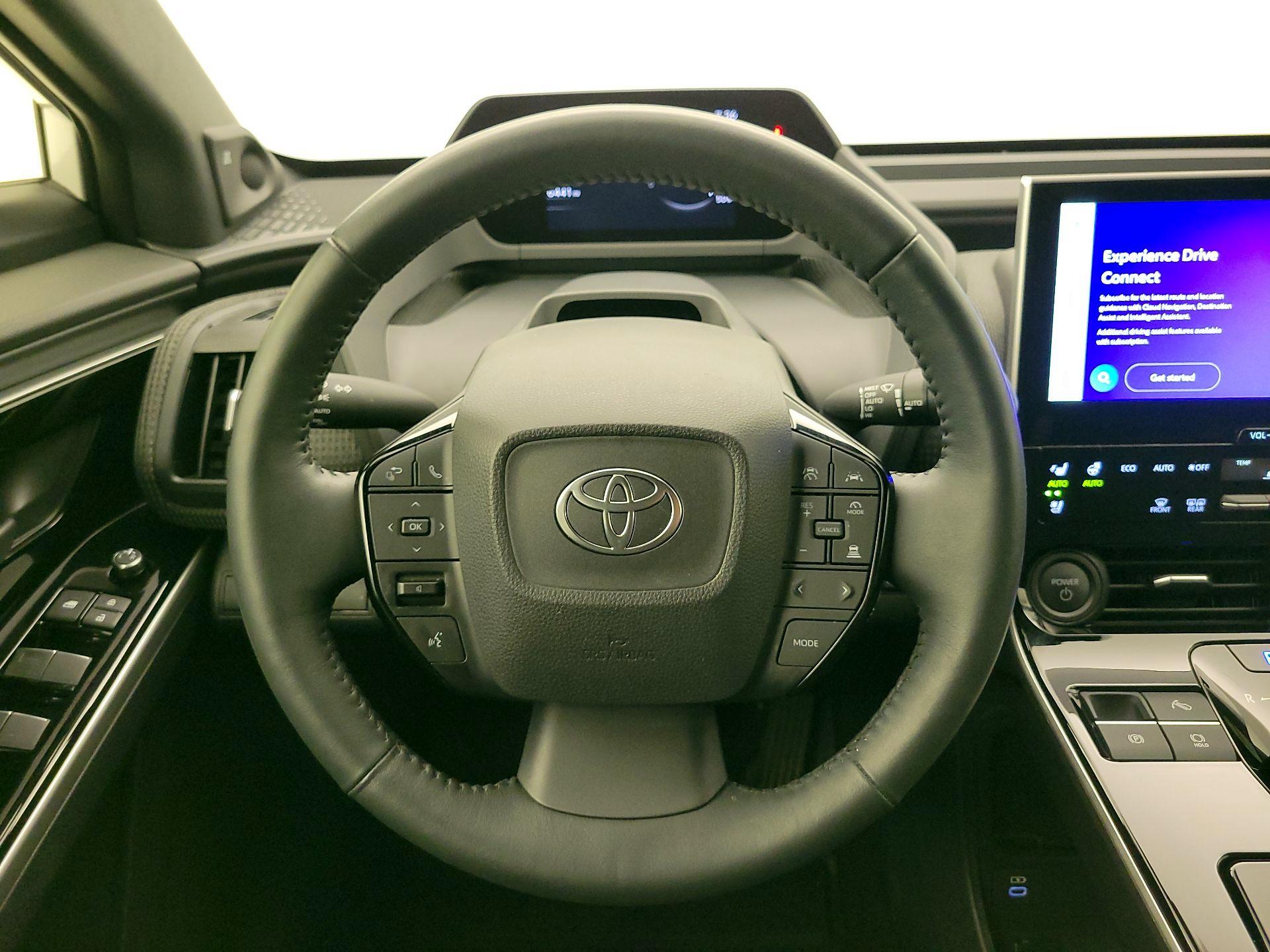 Thumbnail: 2025 Toyota bZ4X - 10