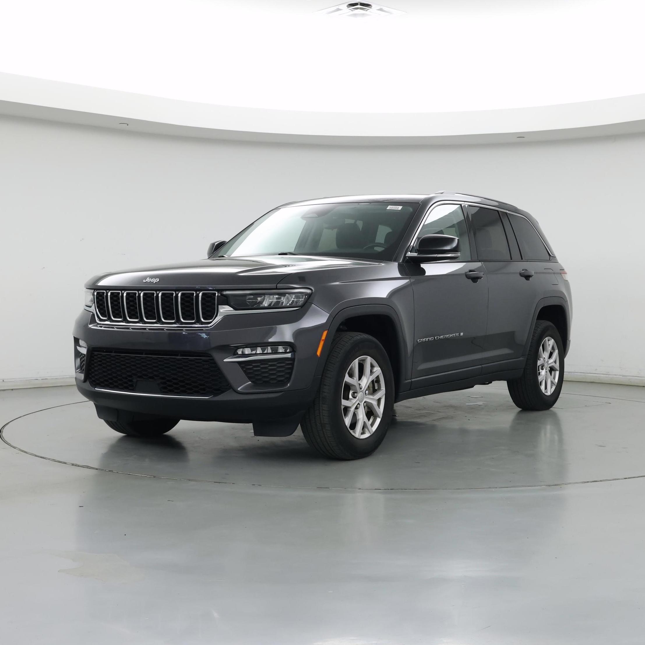 Thumbnail: 2022 Jeep Grand Cherokee - 4