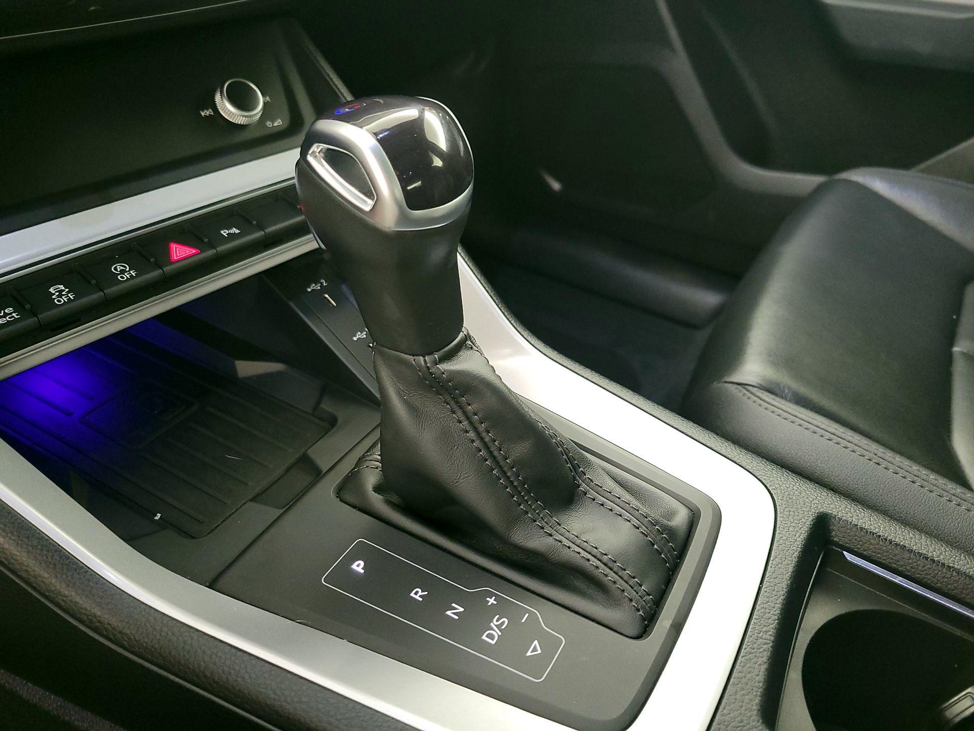Thumbnail: 2022 Audi Q3 - 17