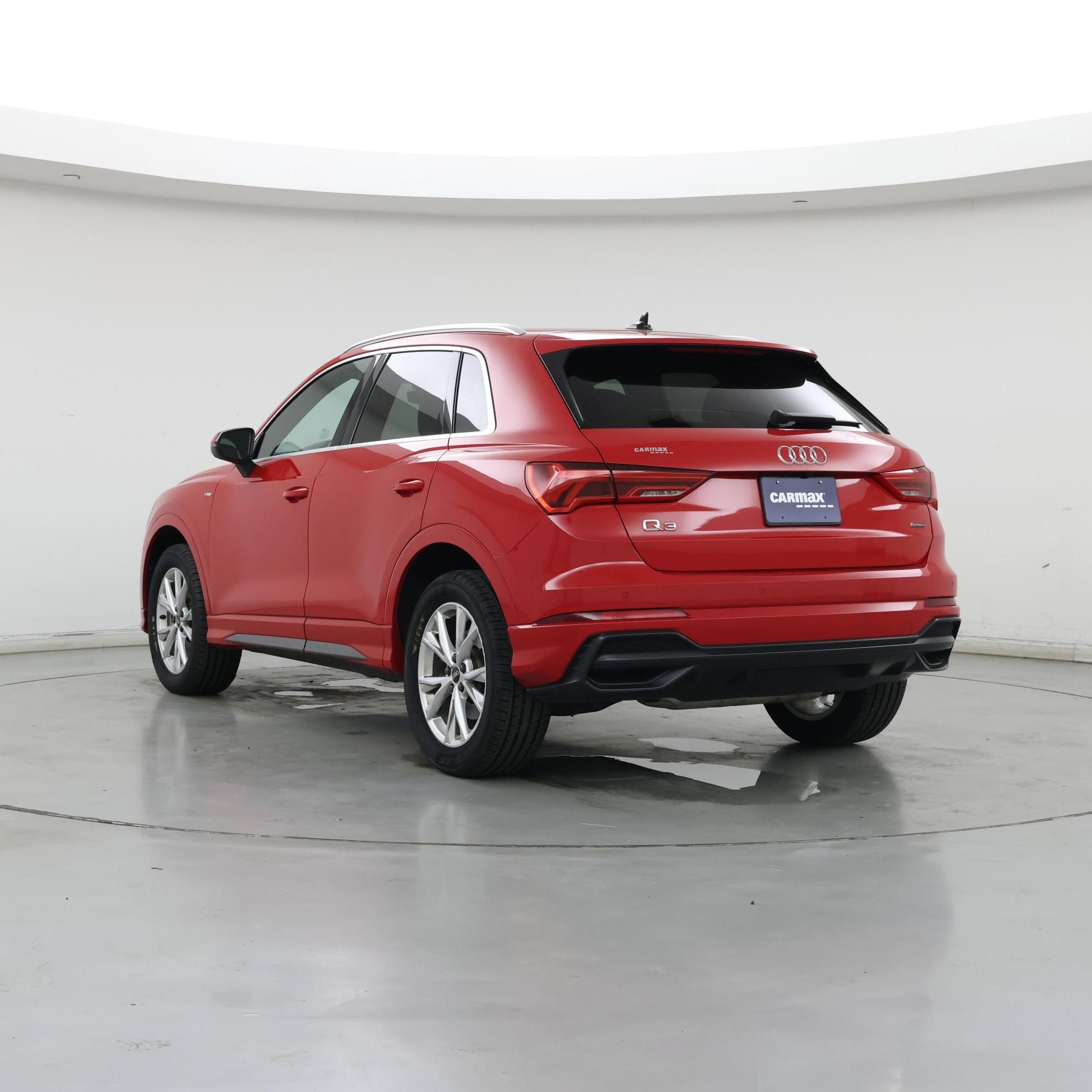 Thumbnail: 2022 Audi Q3 - 2