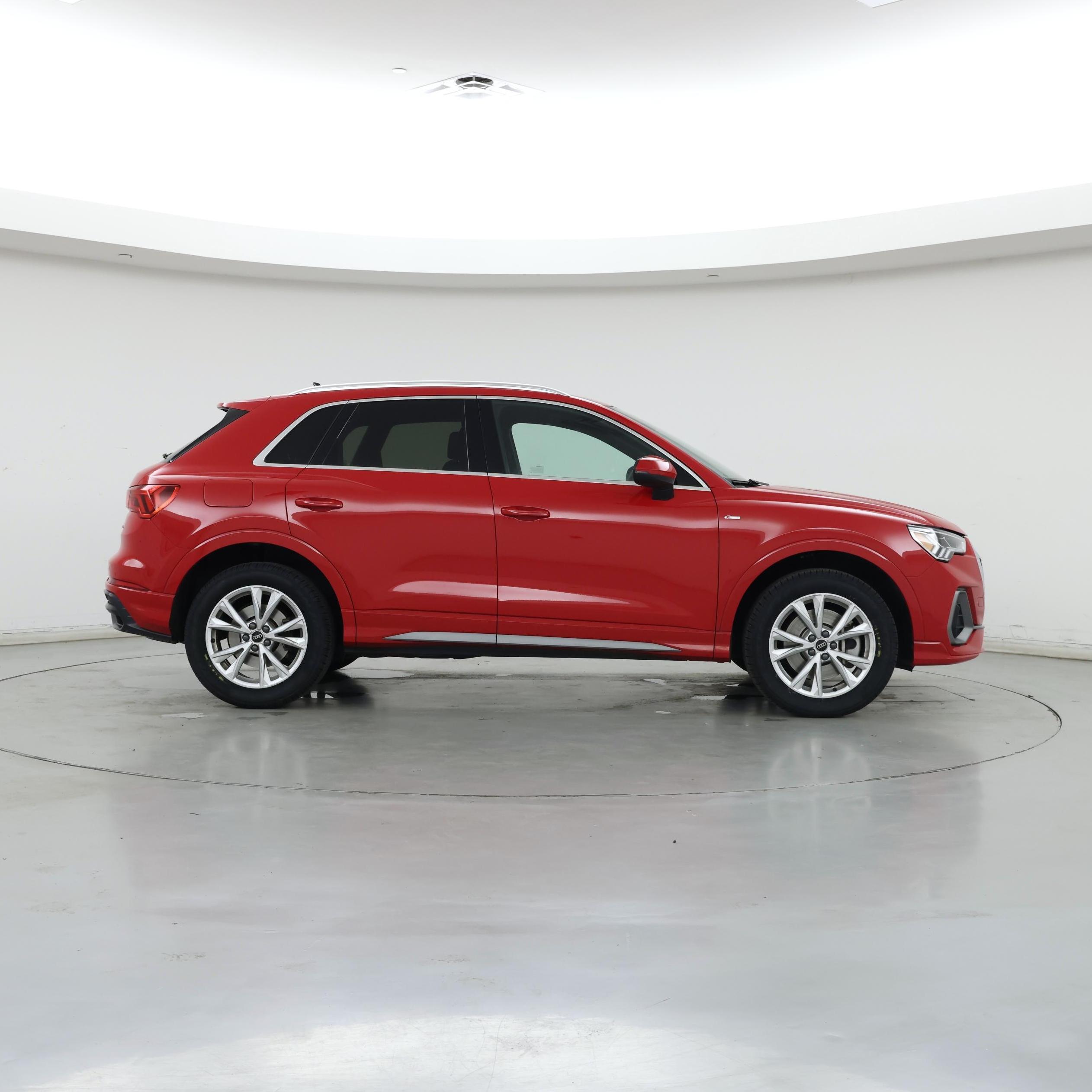 Thumbnail: 2022 Audi Q3 - 7