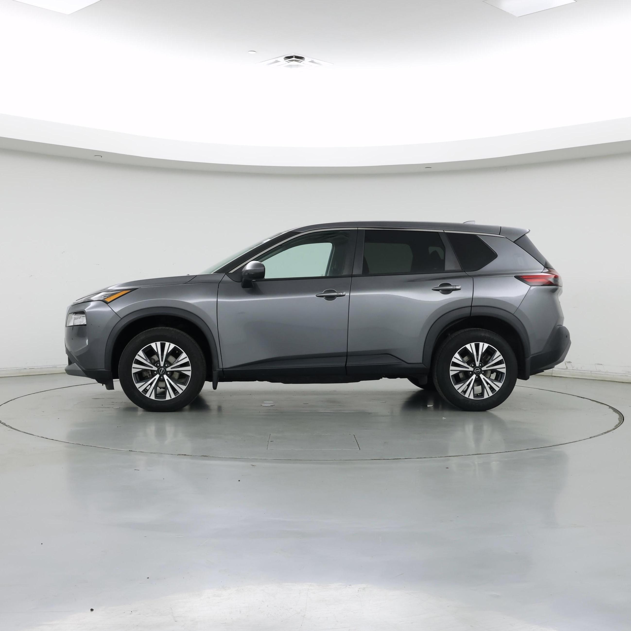 Thumbnail: 2022 Nissan Rogue - 3