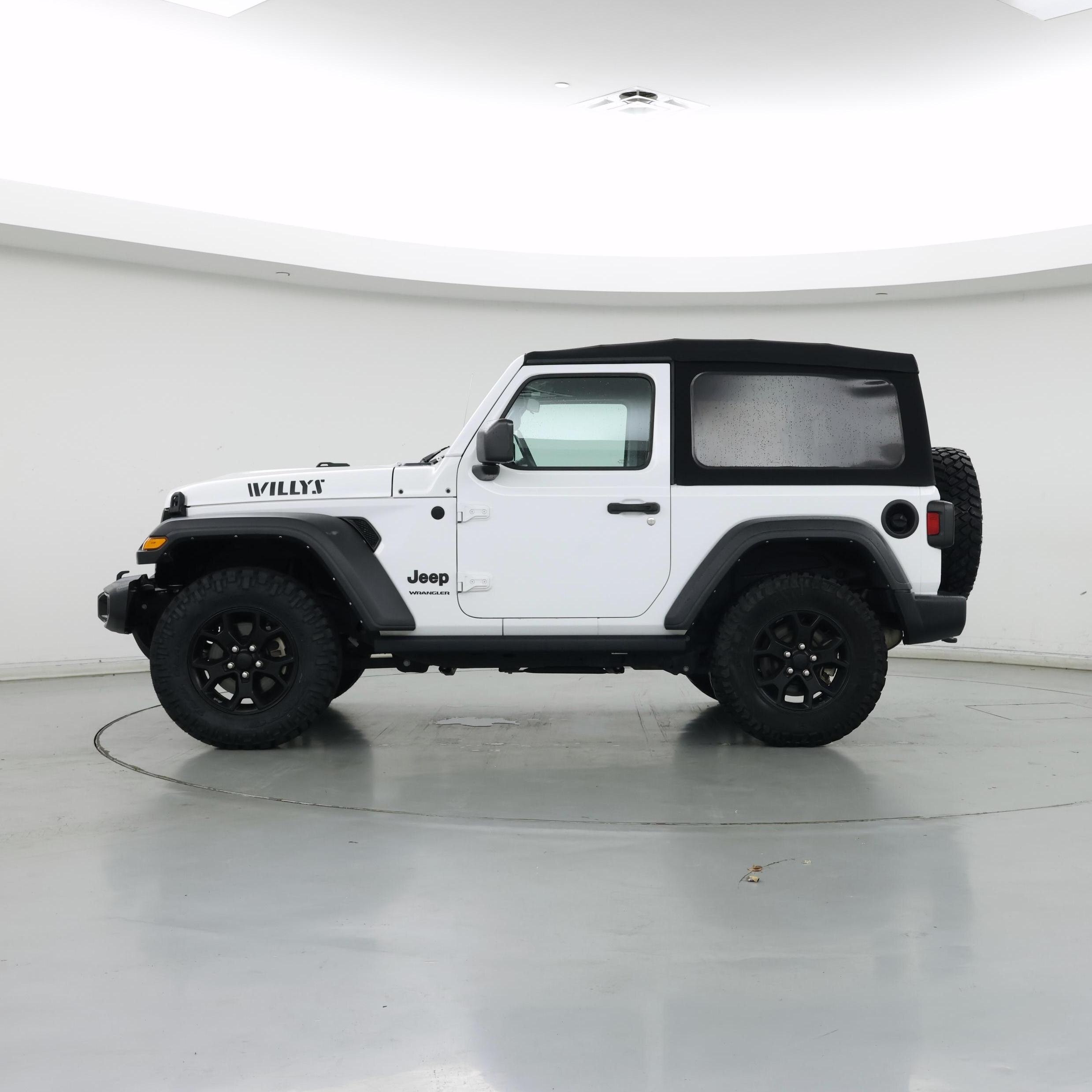 Thumbnail: 2022 Jeep Wrangler - 3