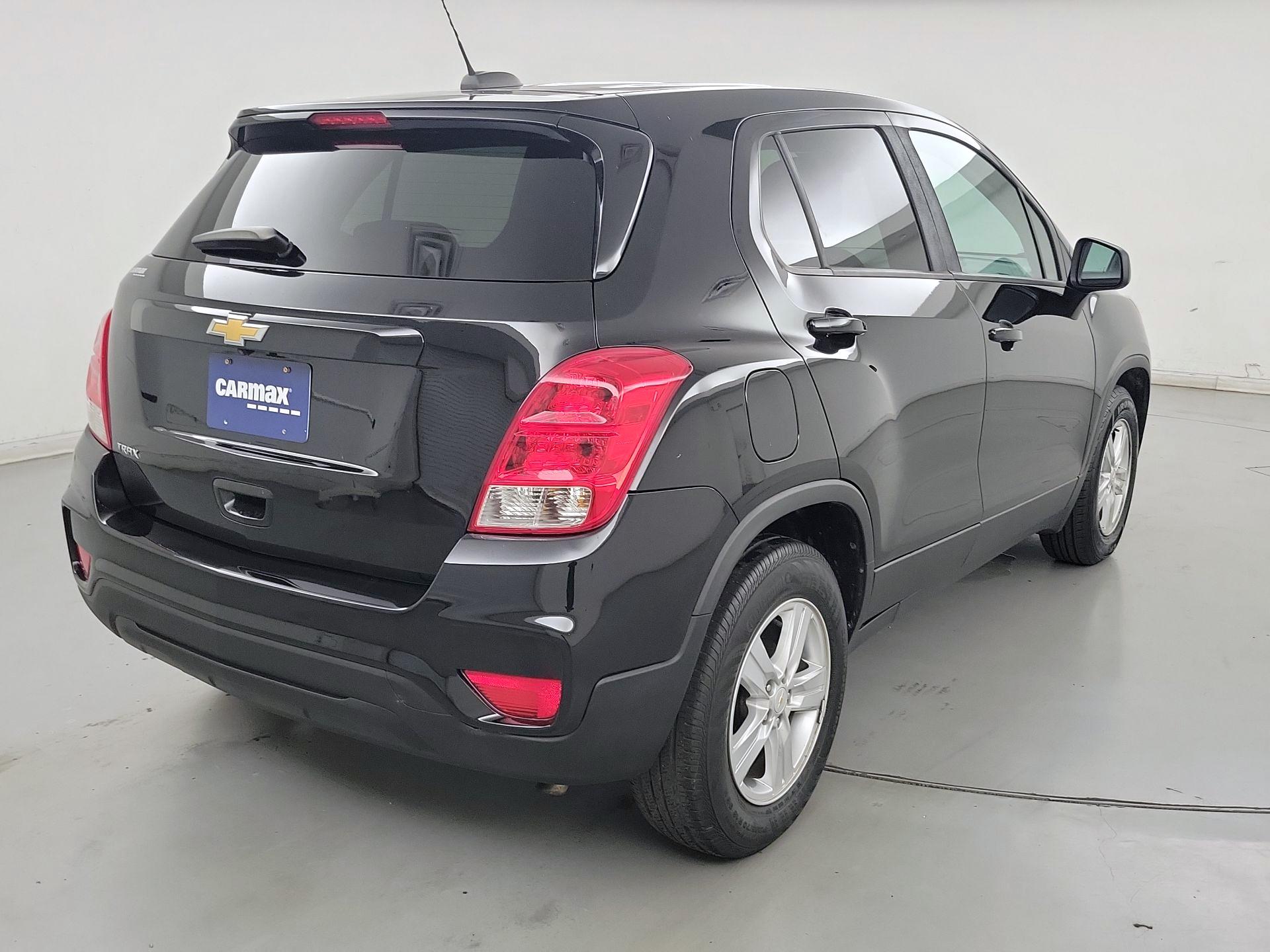 Thumbnail: 2021 Chevrolet Trax - 5