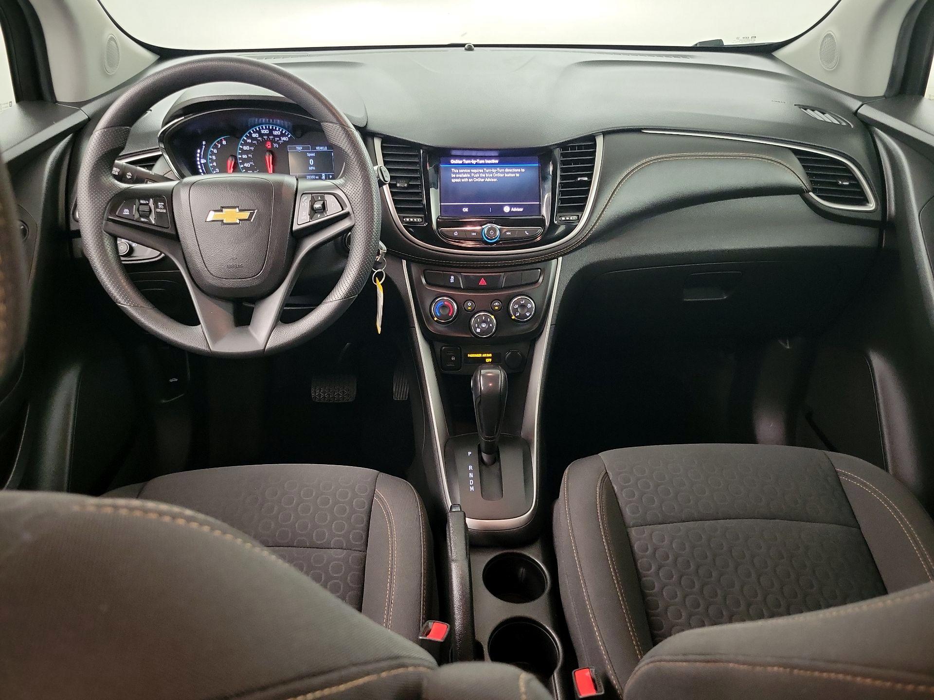 Thumbnail: 2021 Chevrolet Trax - 8