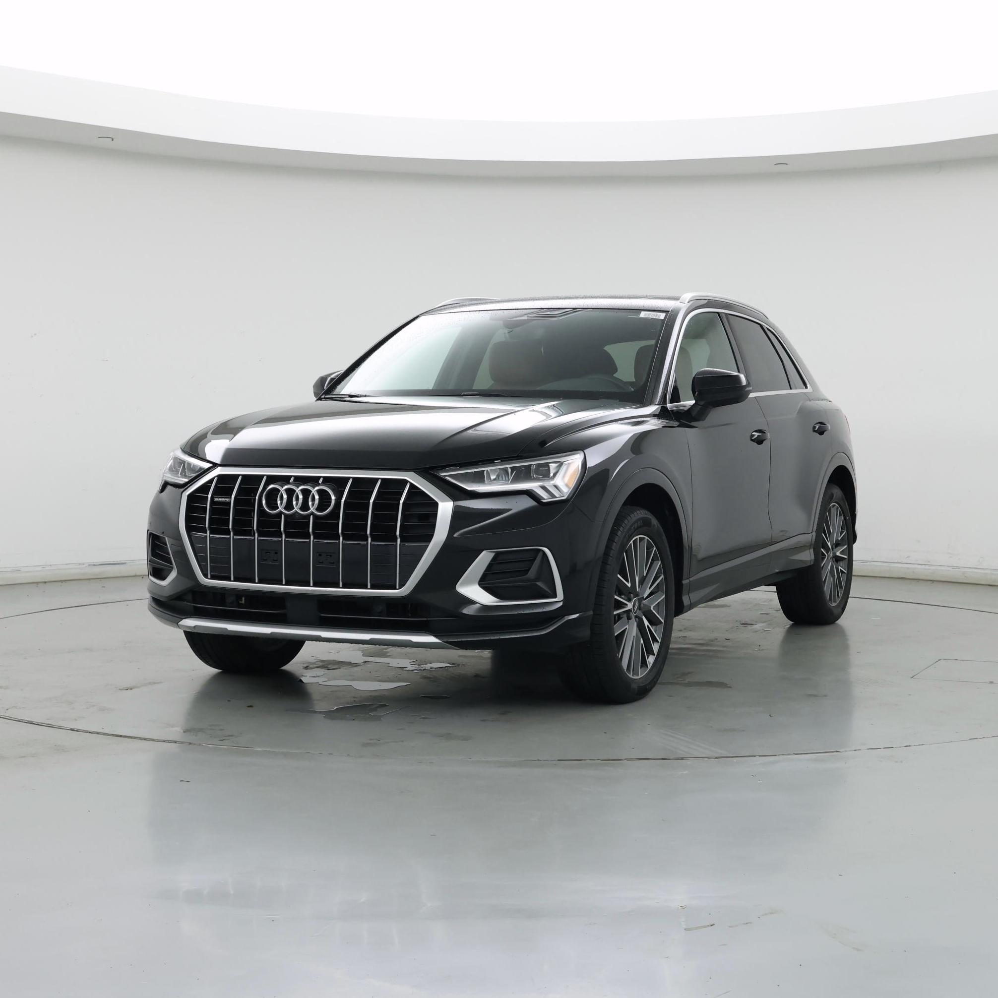 Thumbnail: 2022 Audi Q3 - 4