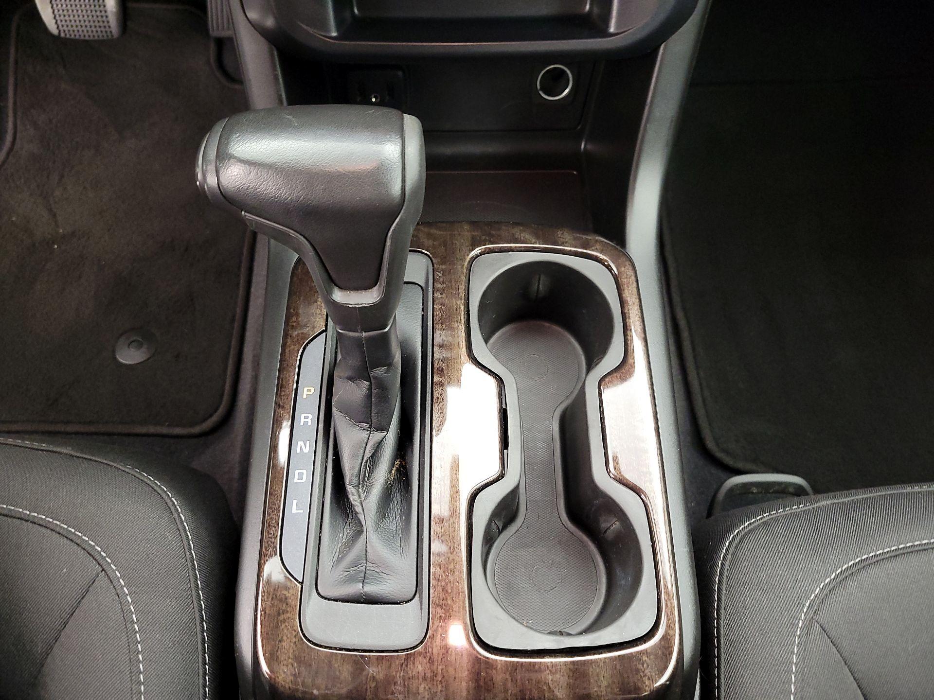 Thumbnail: 2019 GMC Canyon - 17