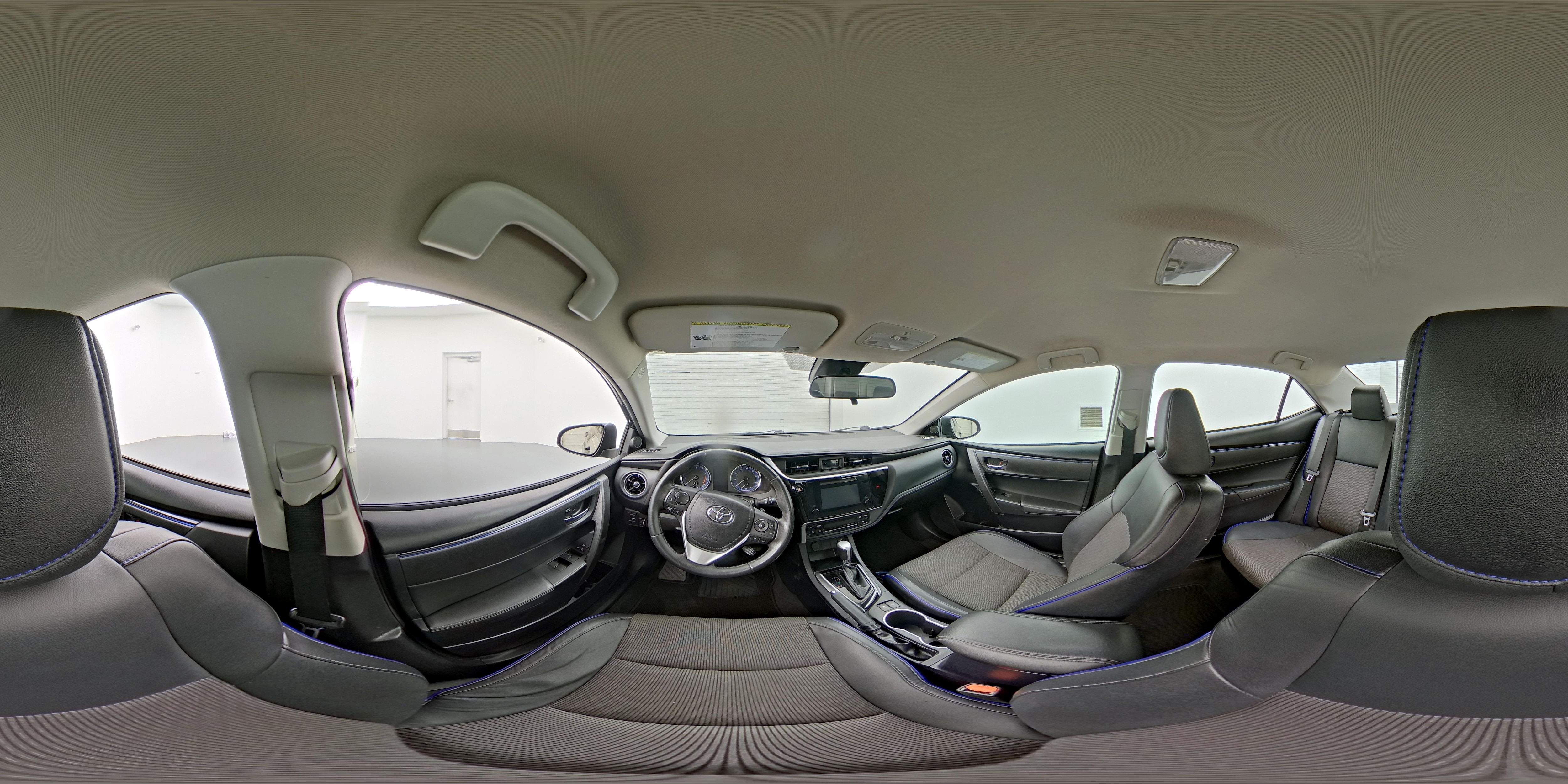2018 Toyota Corolla SE - Photo 26
