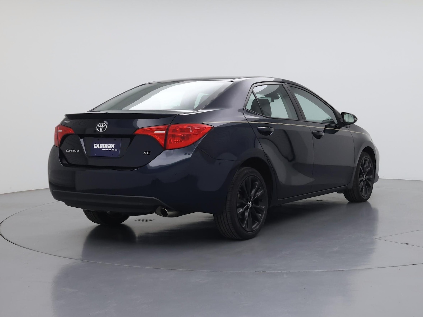 2018 Toyota Corolla SE - Photo 9