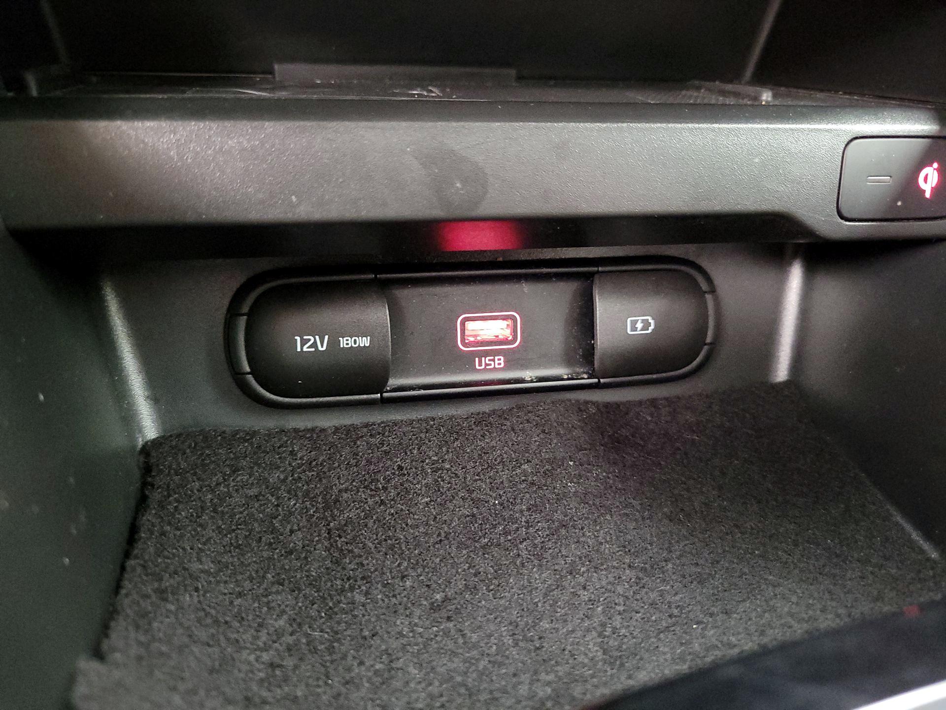 Thumbnail: 2020 Kia Soul - 19