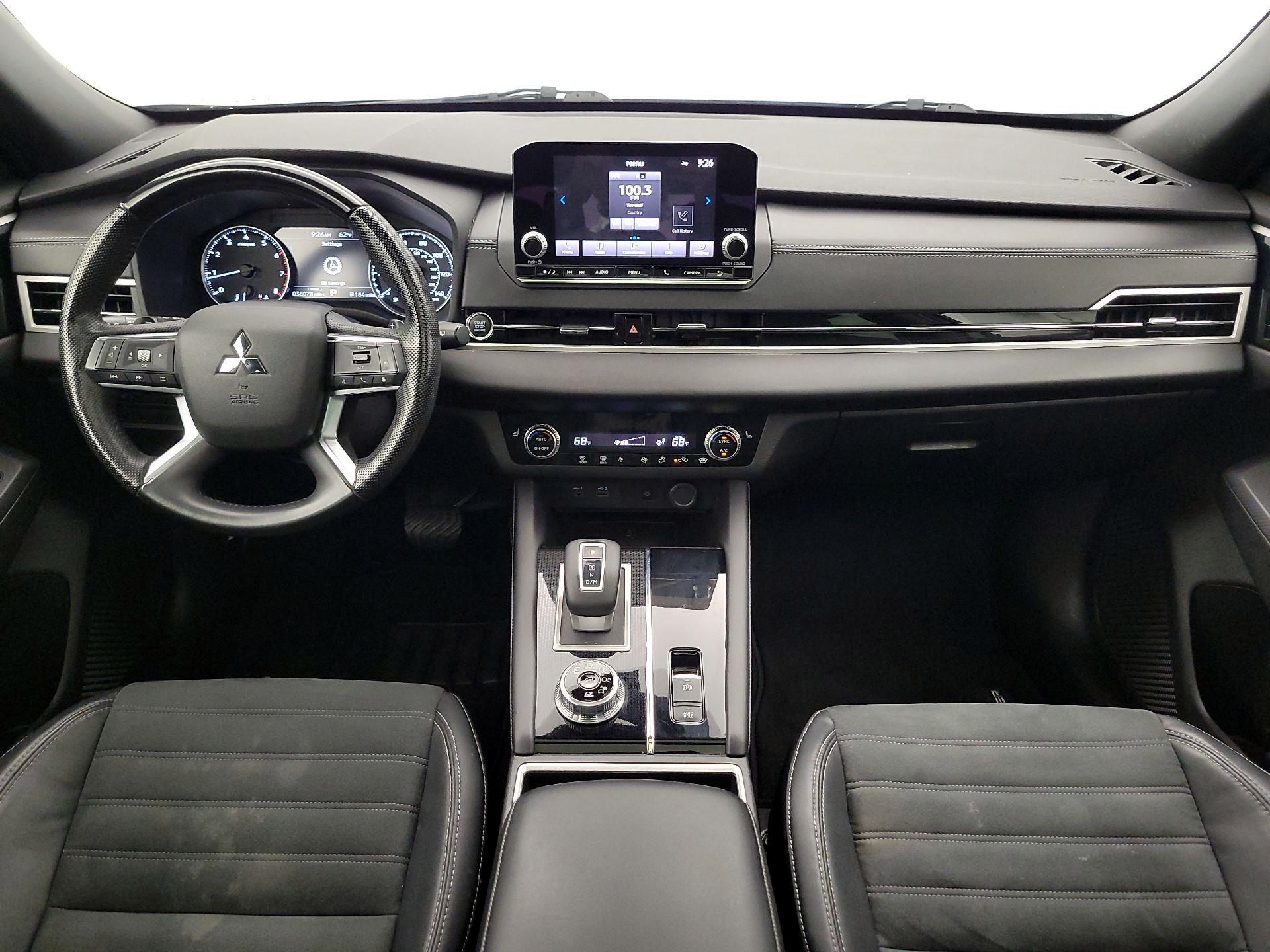 Thumbnail: 2022 Mitsubishi Outlander - 9