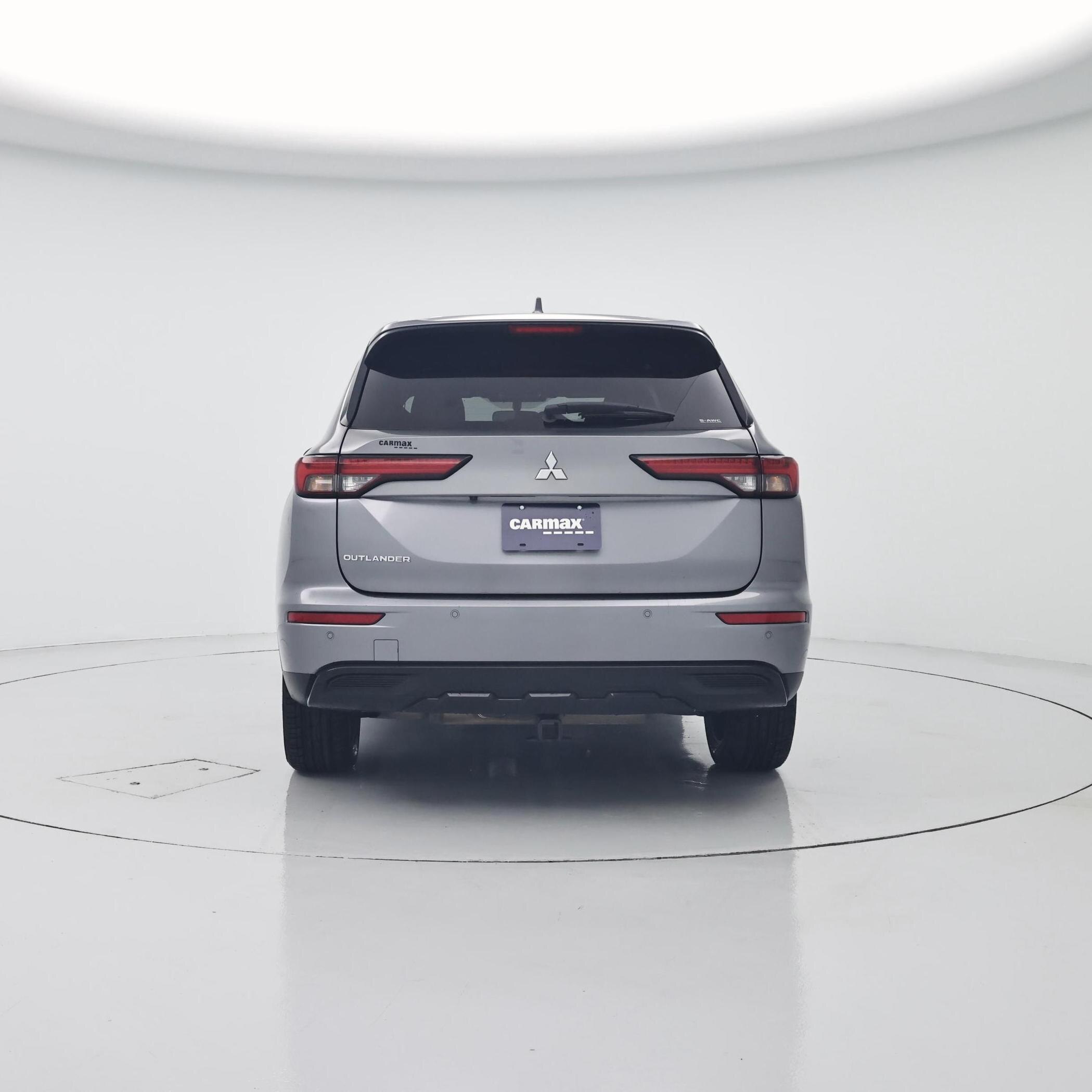 Thumbnail: 2022 Mitsubishi Outlander - 6