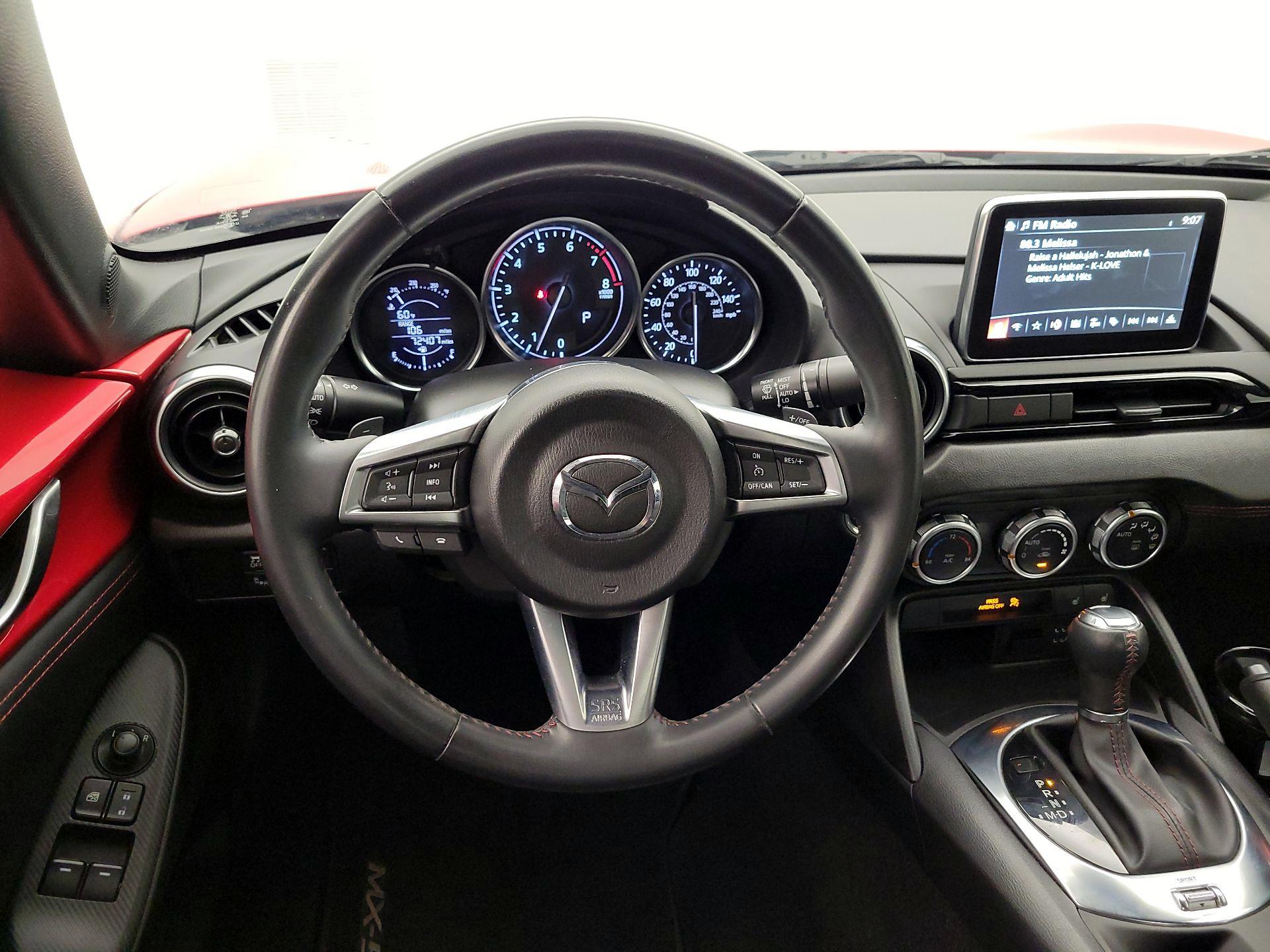 Thumbnail: 2016 Mazda MX-5 Miata - 10