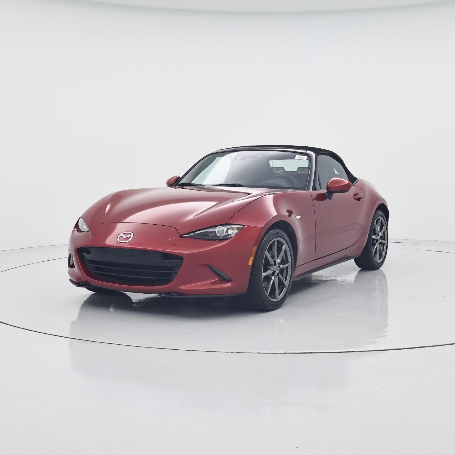 Thumbnail: 2016 Mazda MX-5 Miata - 4