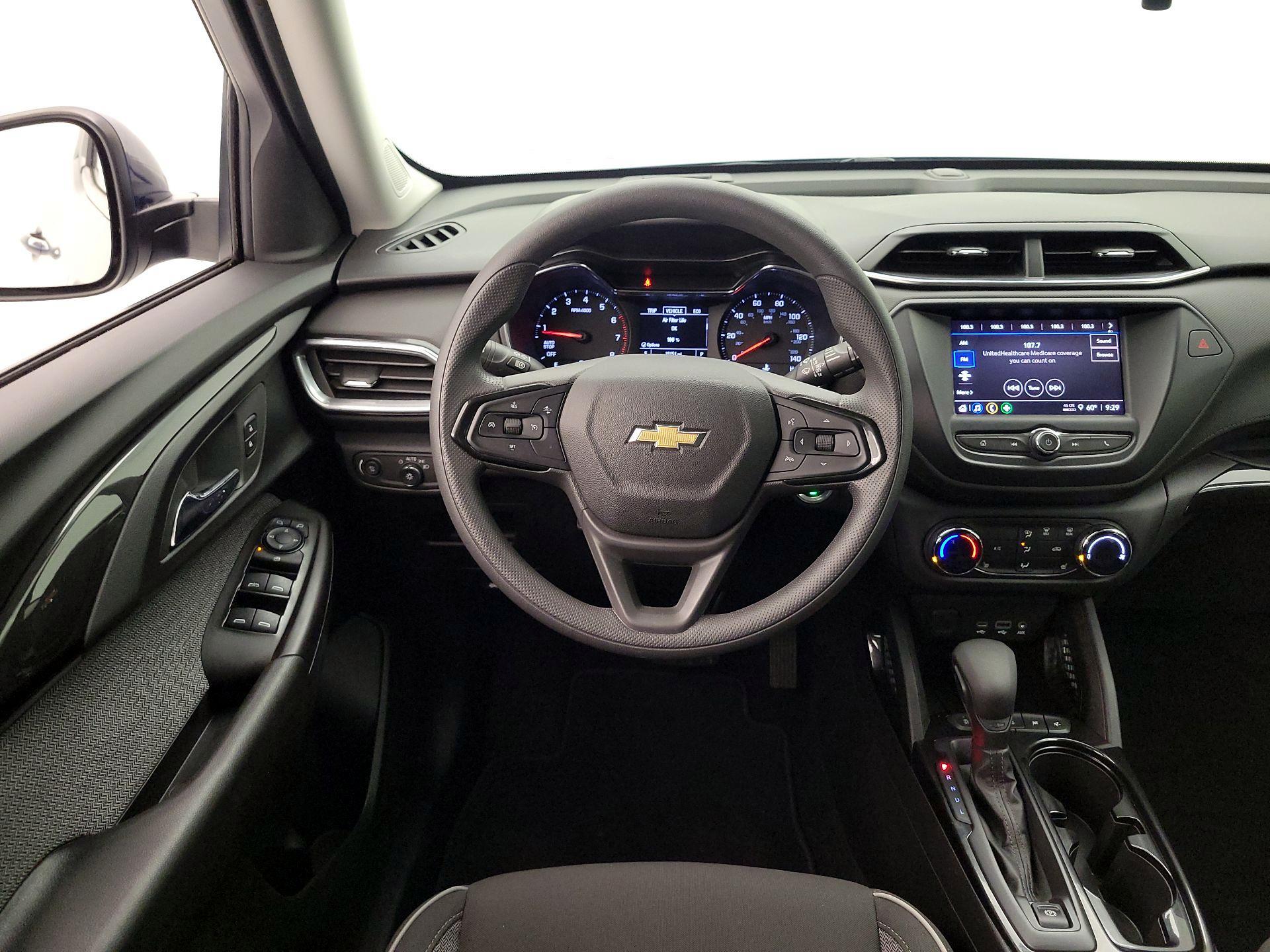 Thumbnail: 2022 Chevrolet TrailBlazer - 10