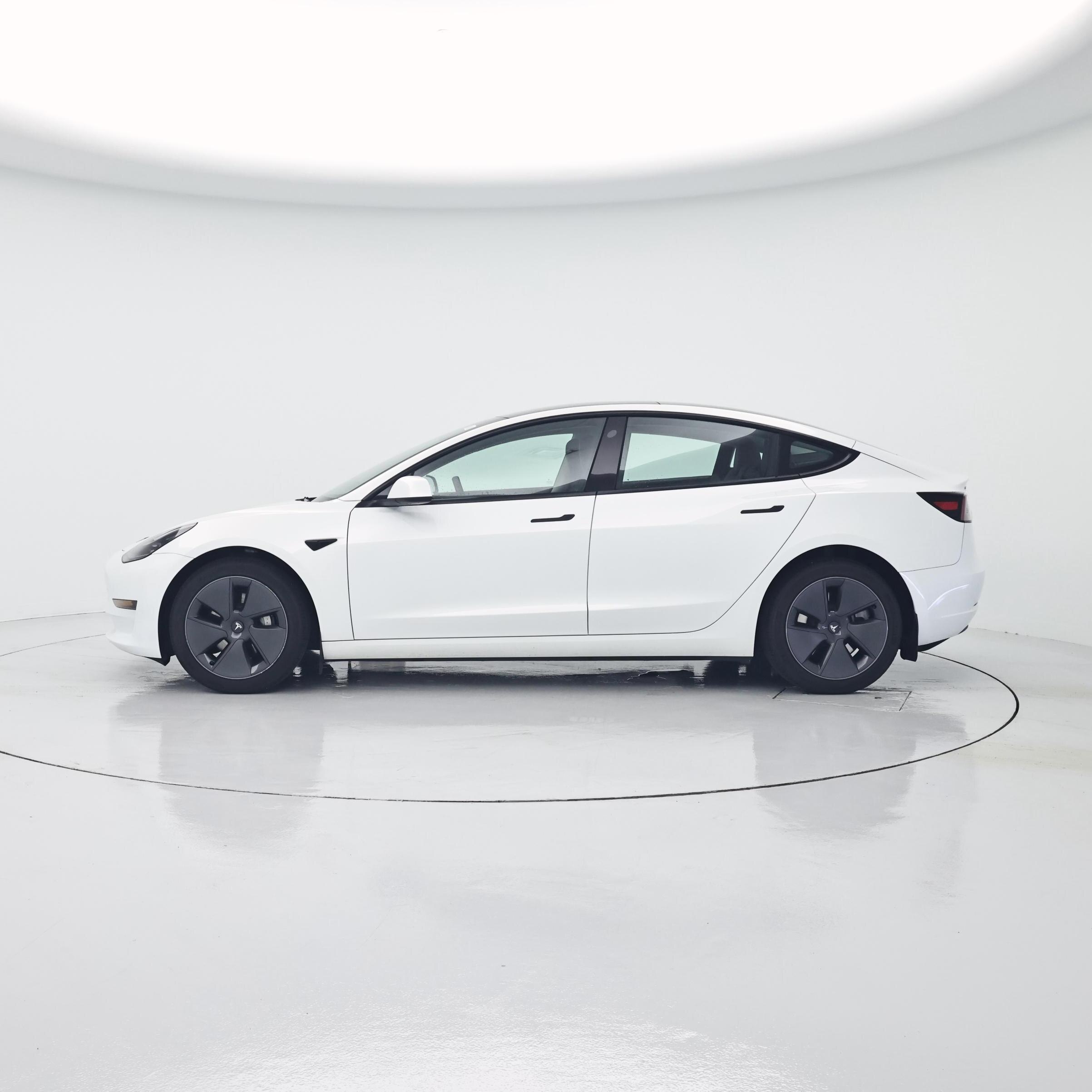 Thumbnail: 2023 Tesla Model 3 - 3
