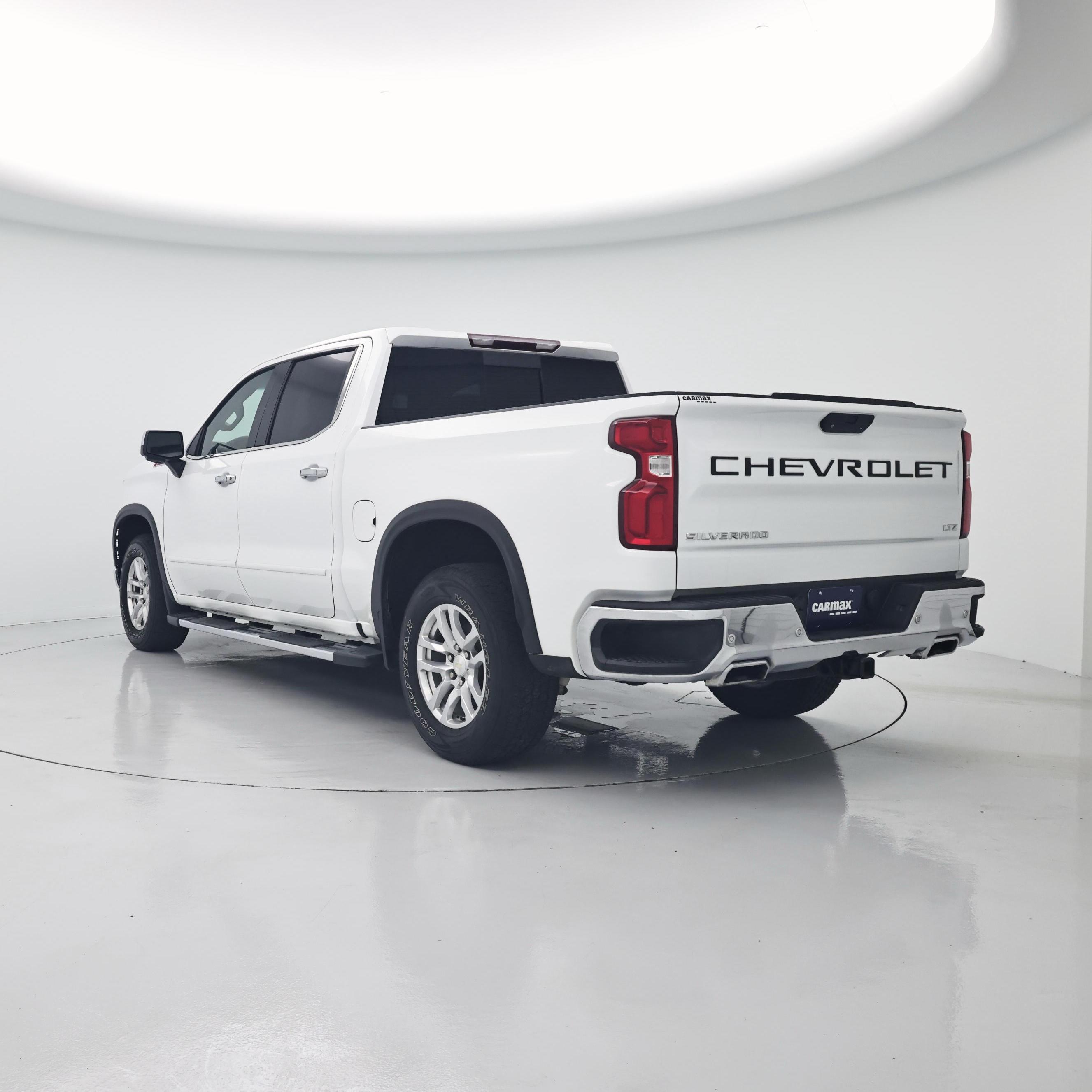 Thumbnail: 2022 Chevrolet Silverado 1500 - 2