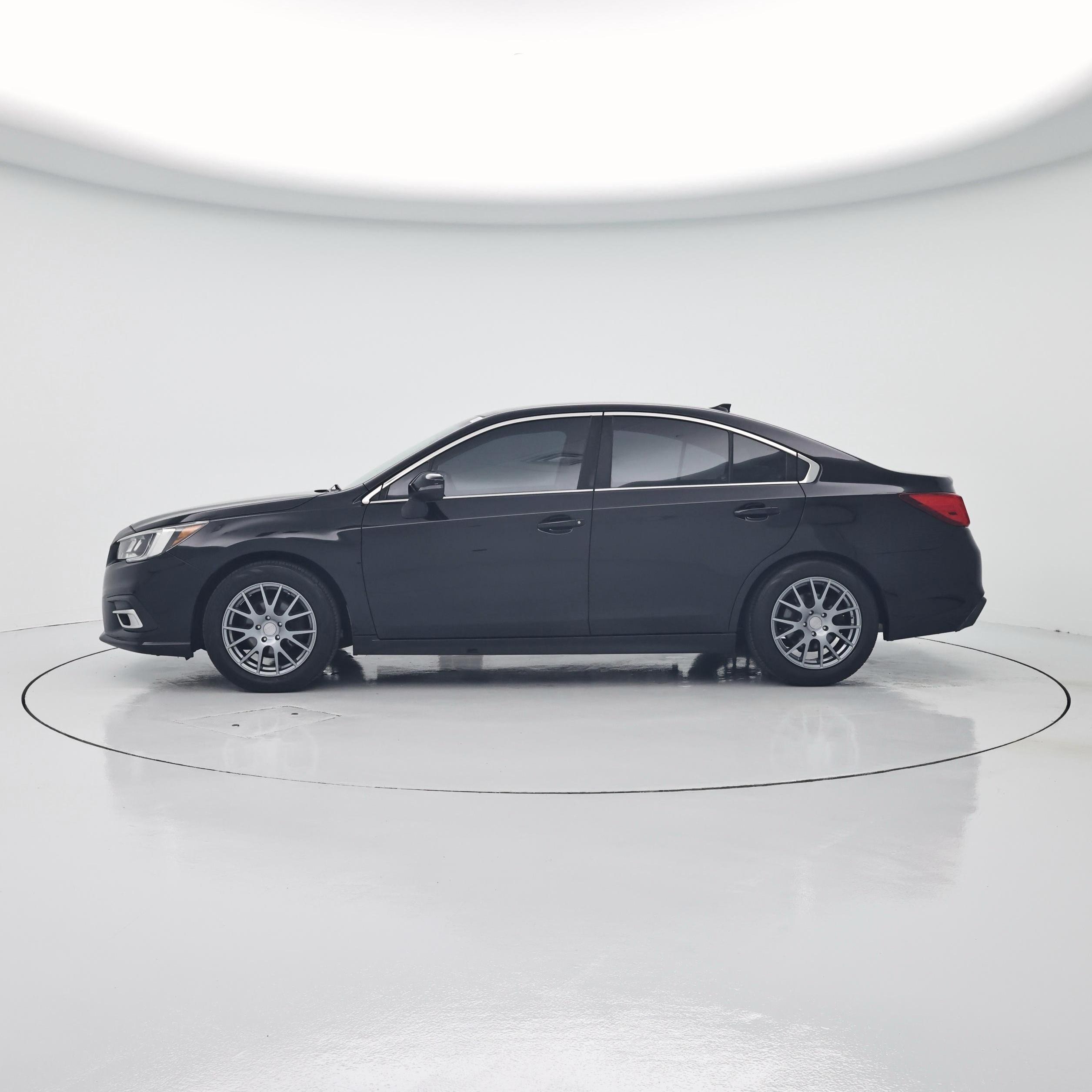 Thumbnail: 2019 Subaru Legacy - 3