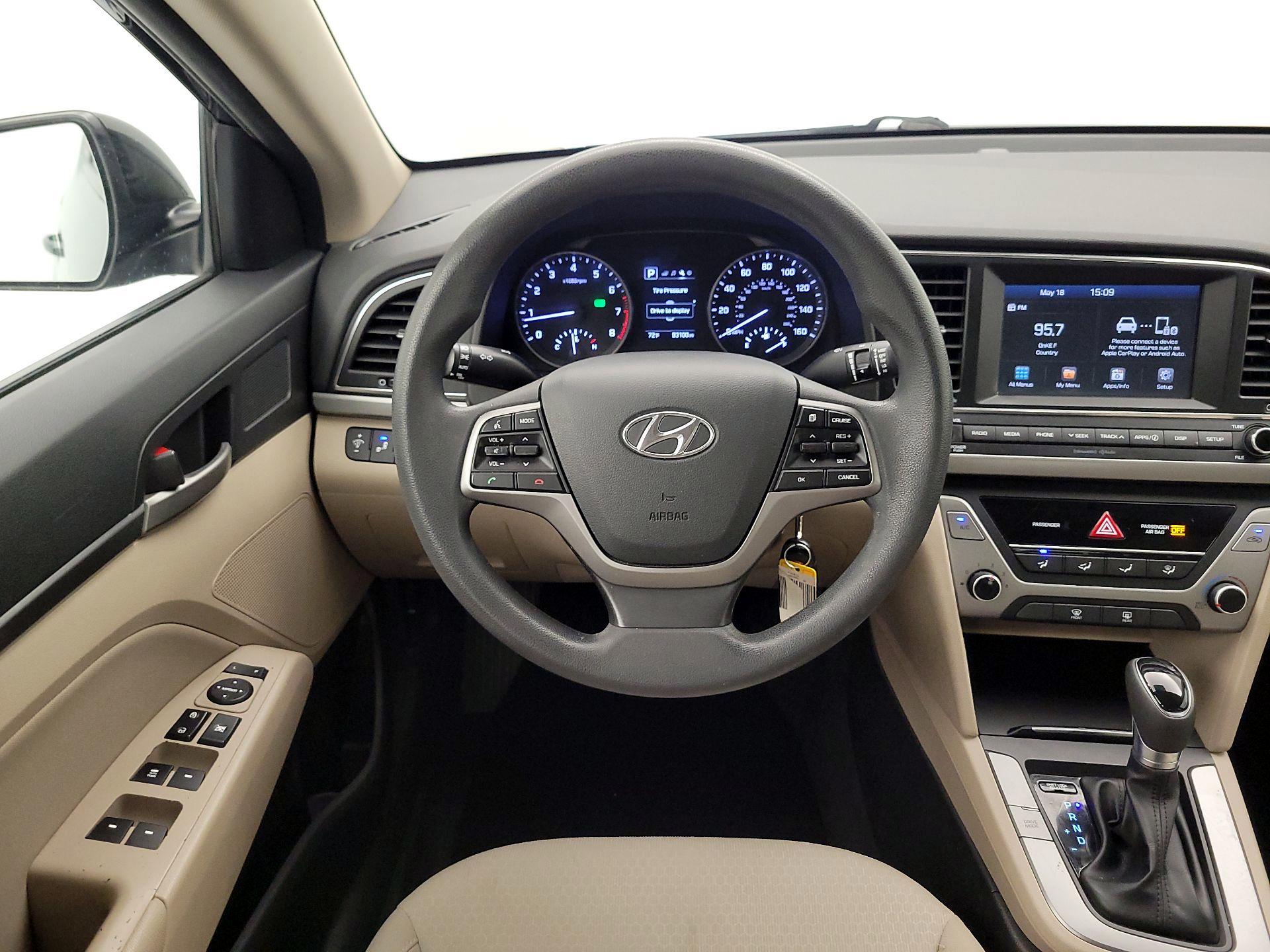 Thumbnail: 2018 Hyundai Elantra - 10