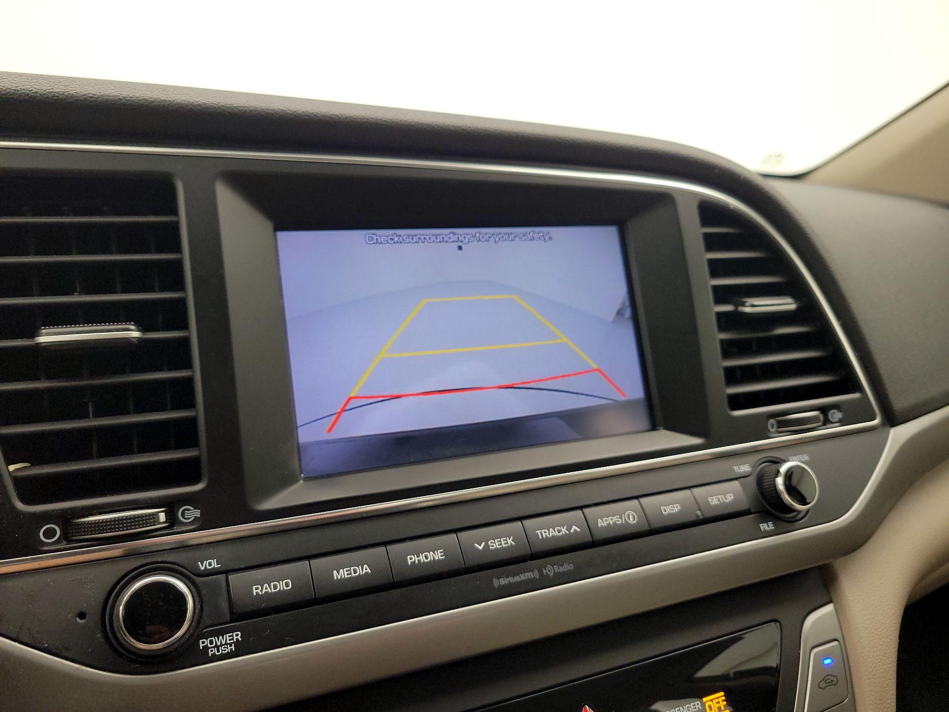 Thumbnail: 2018 Hyundai Elantra - 14