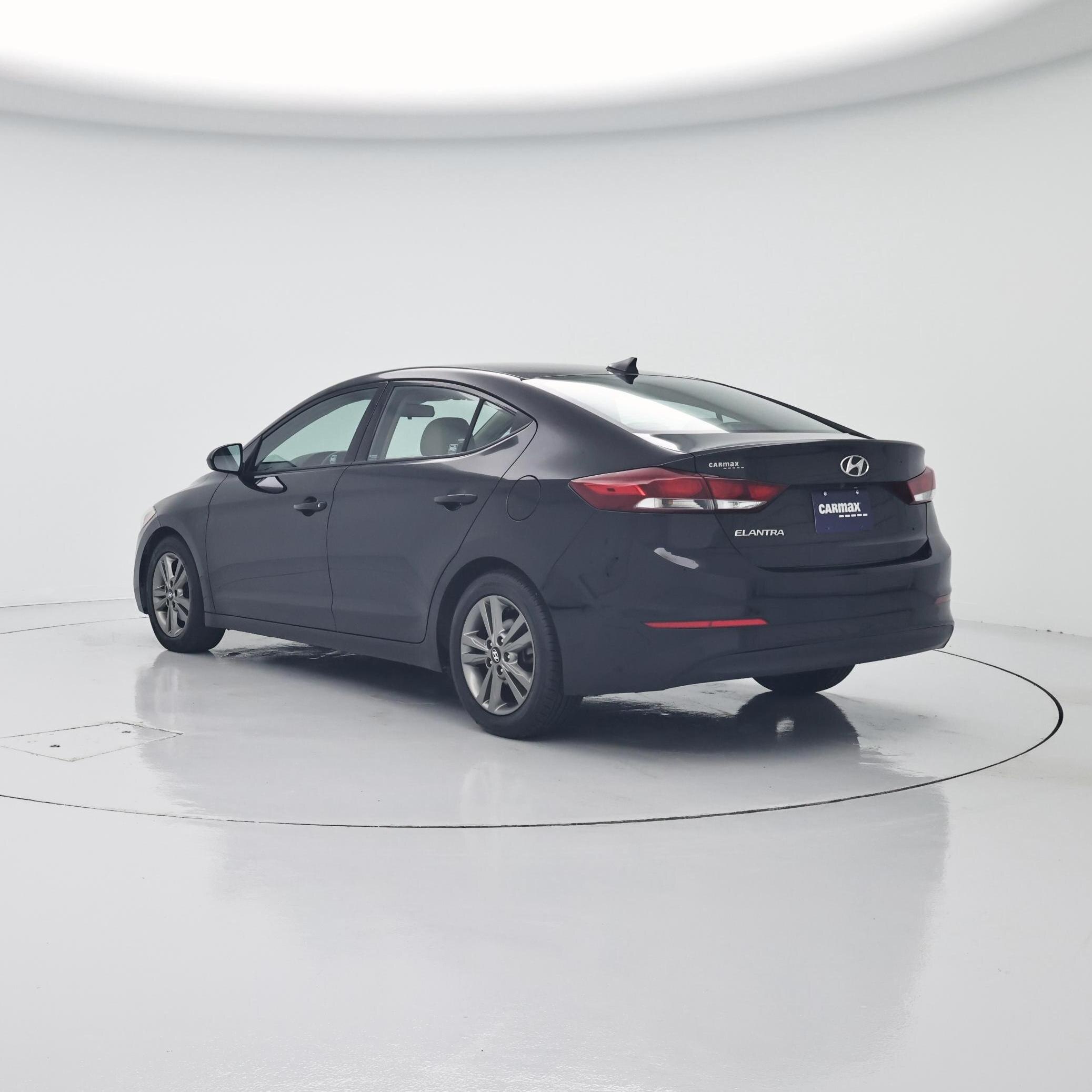 Thumbnail: 2018 Hyundai Elantra - 2