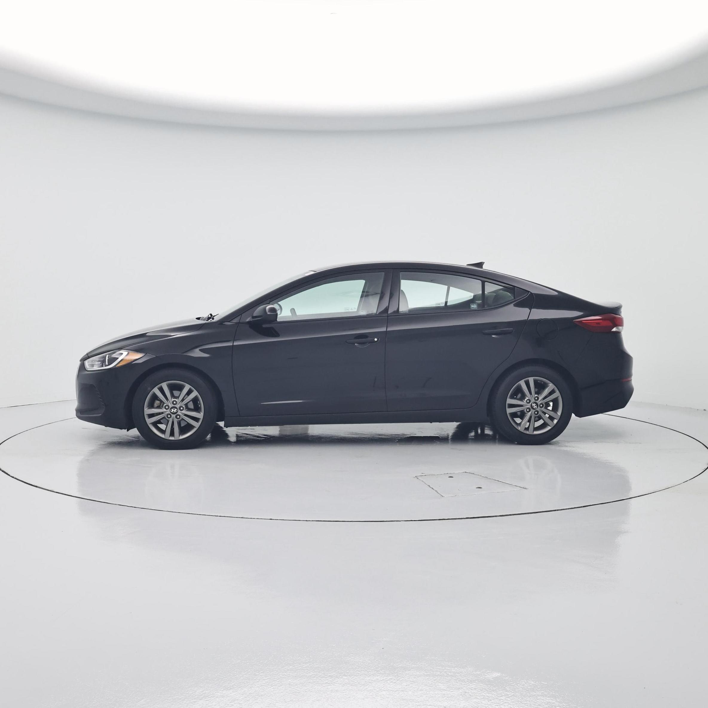 Thumbnail: 2018 Hyundai Elantra - 3