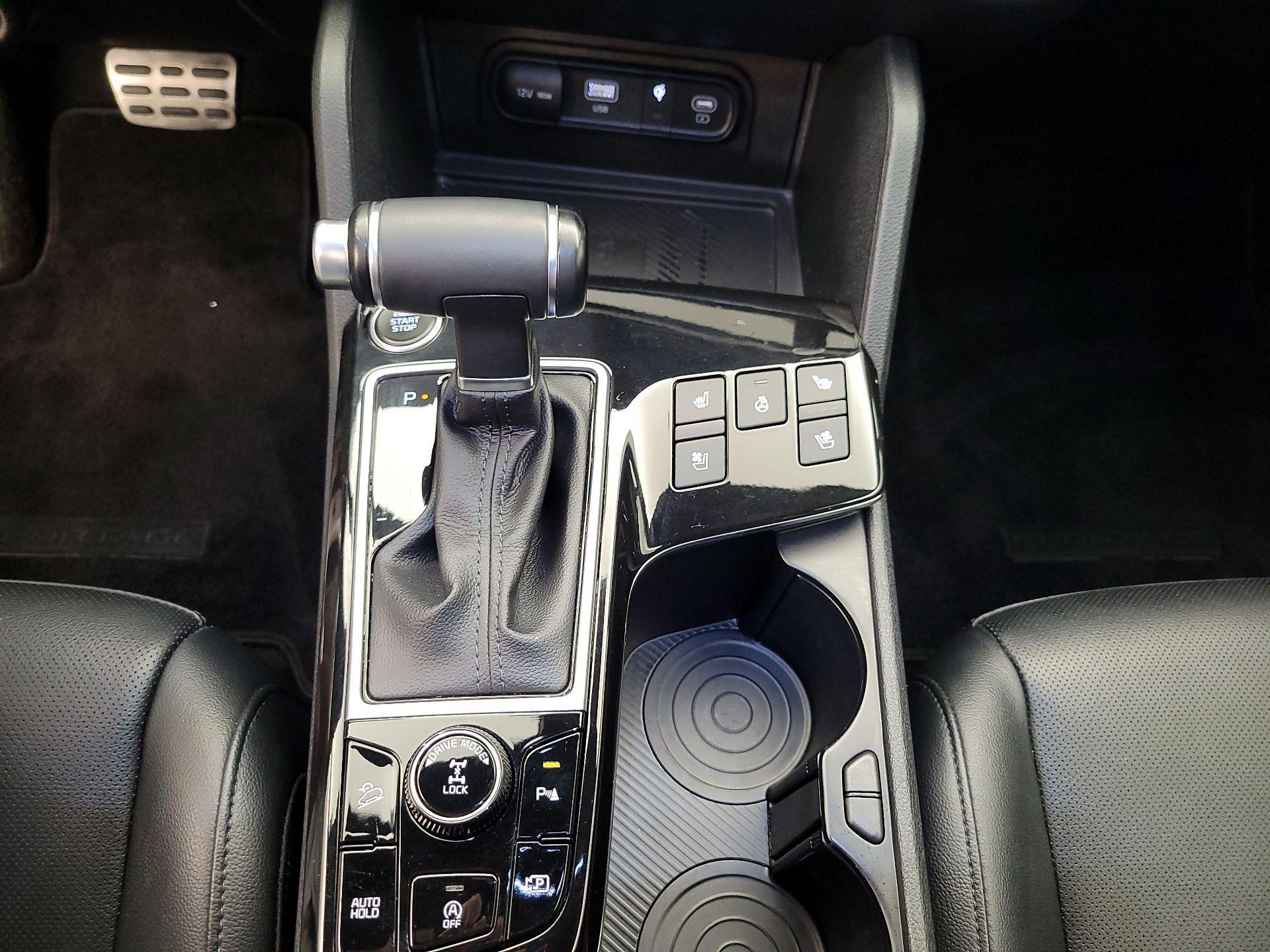 Thumbnail: 2023 Kia Sportage - 18