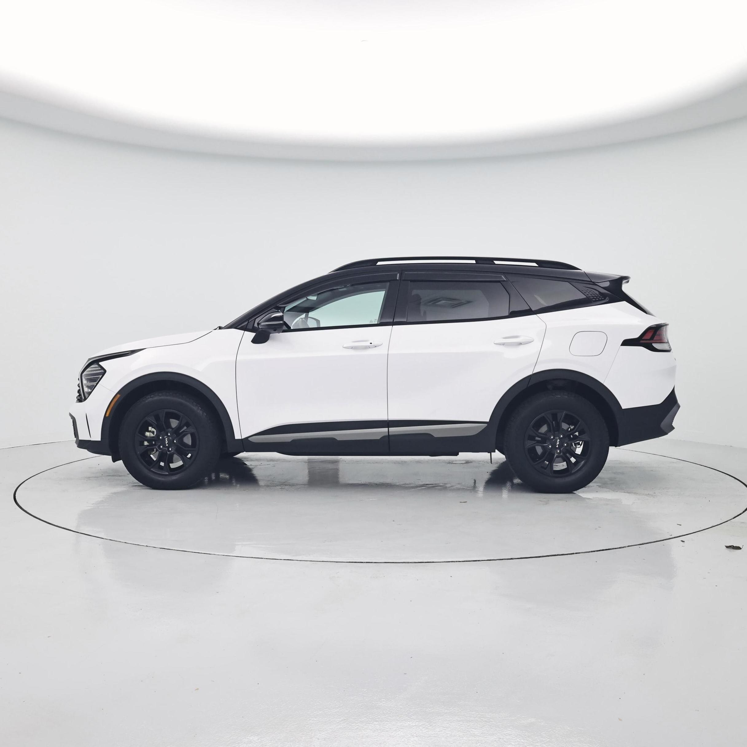 Thumbnail: 2023 Kia Sportage - 3