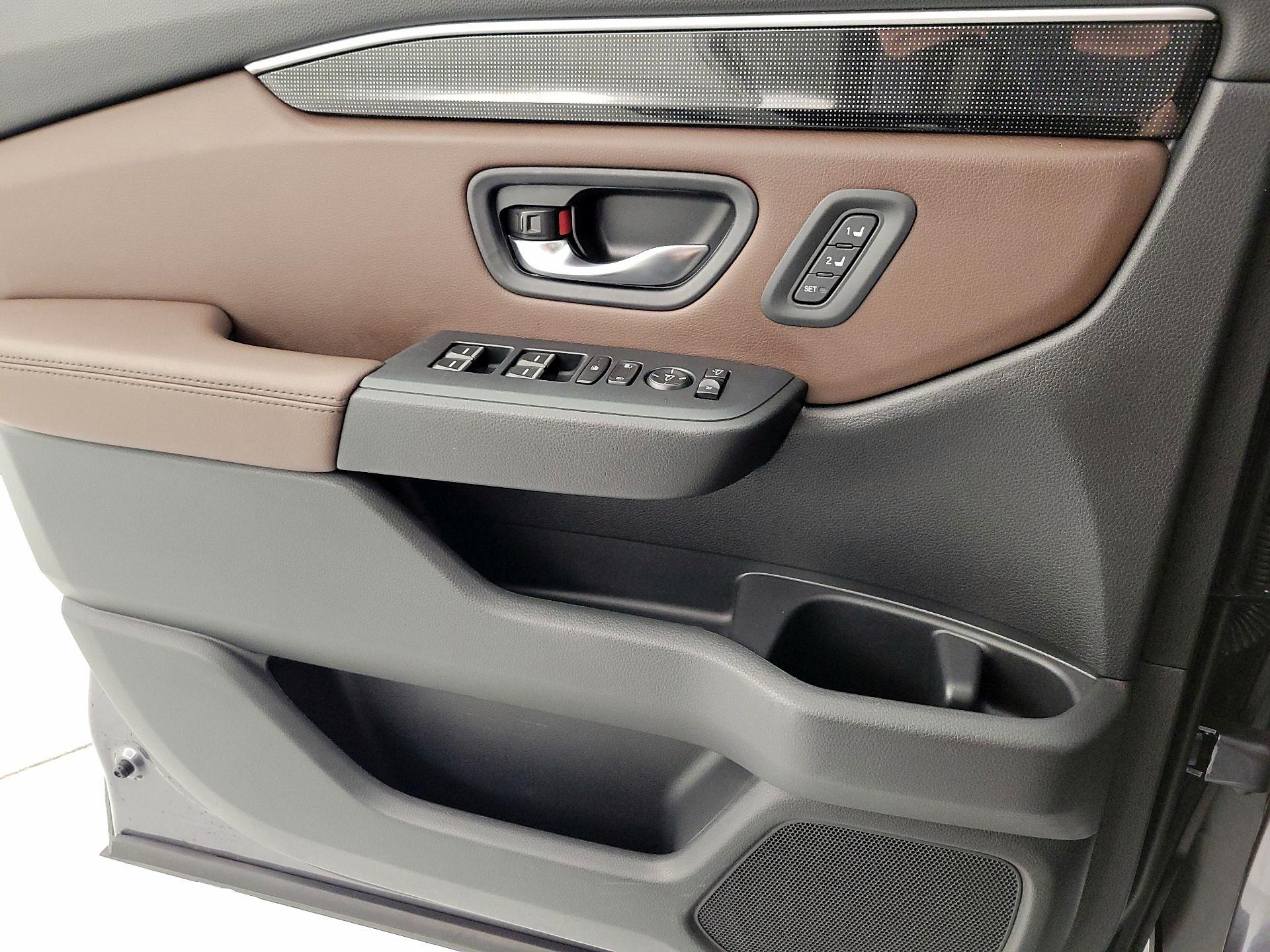 Thumbnail: 2025 Honda Pilot - 12