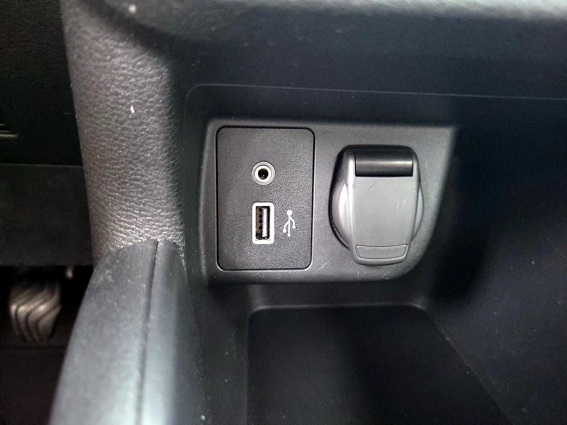 Thumbnail: 2021 Nissan Versa - 18