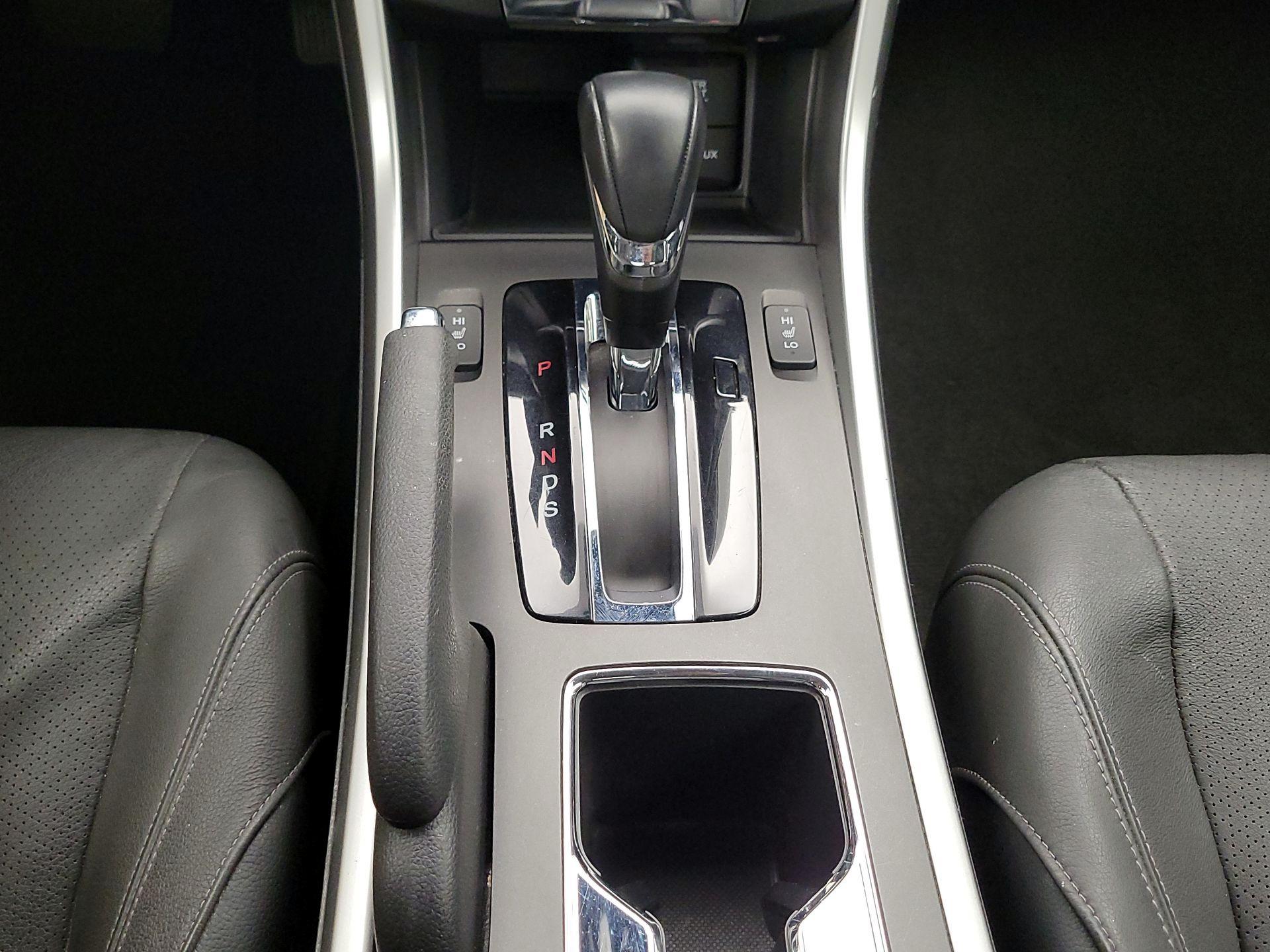 Thumbnail: 2014 Honda Accord - 17