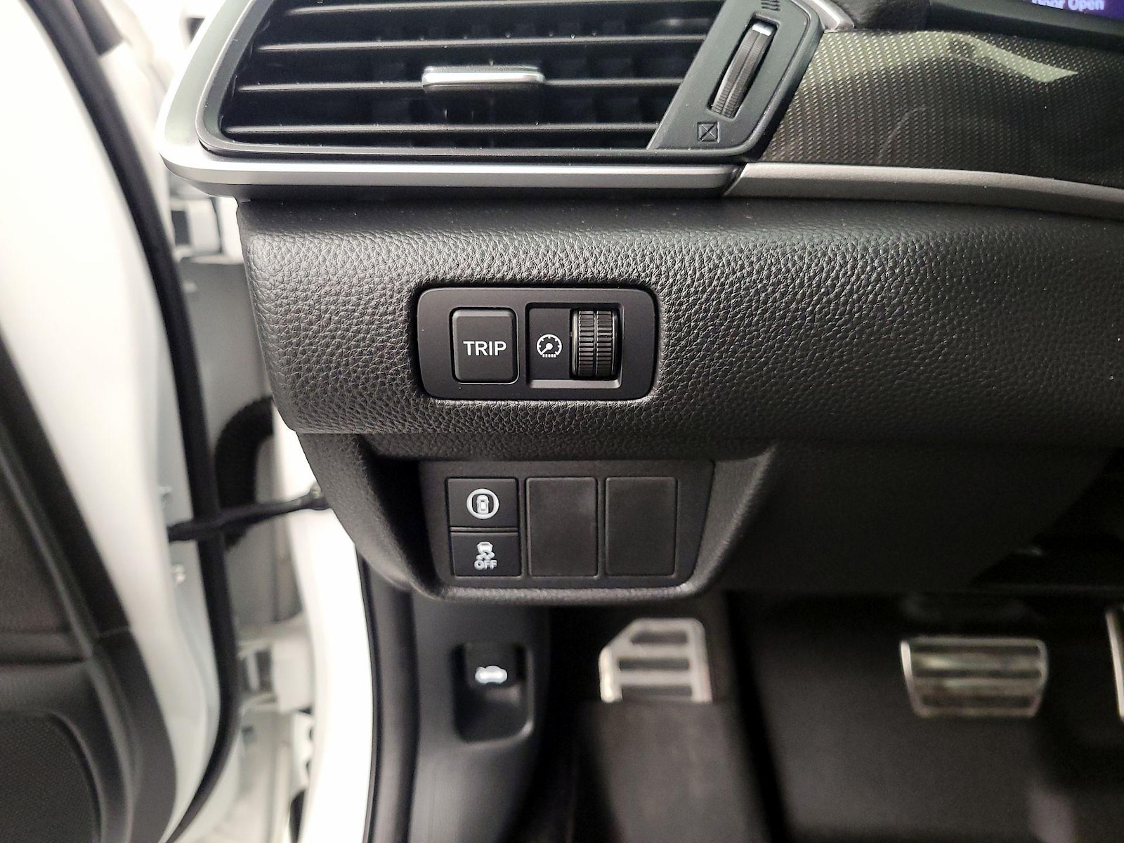 2022 Honda Accord Hybrid Sport - Photo 14