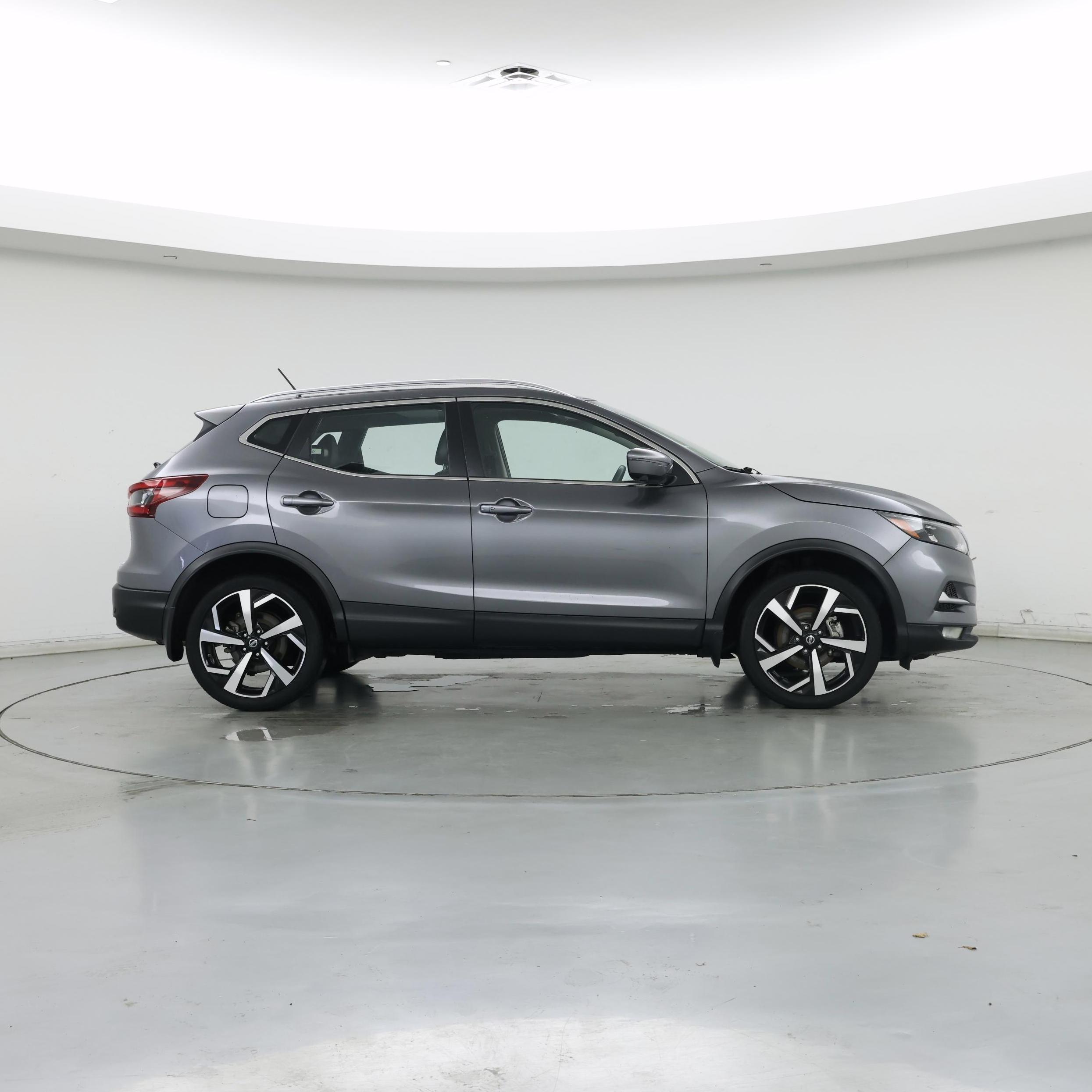 Thumbnail: 2022 Nissan Rogue Sport - 7