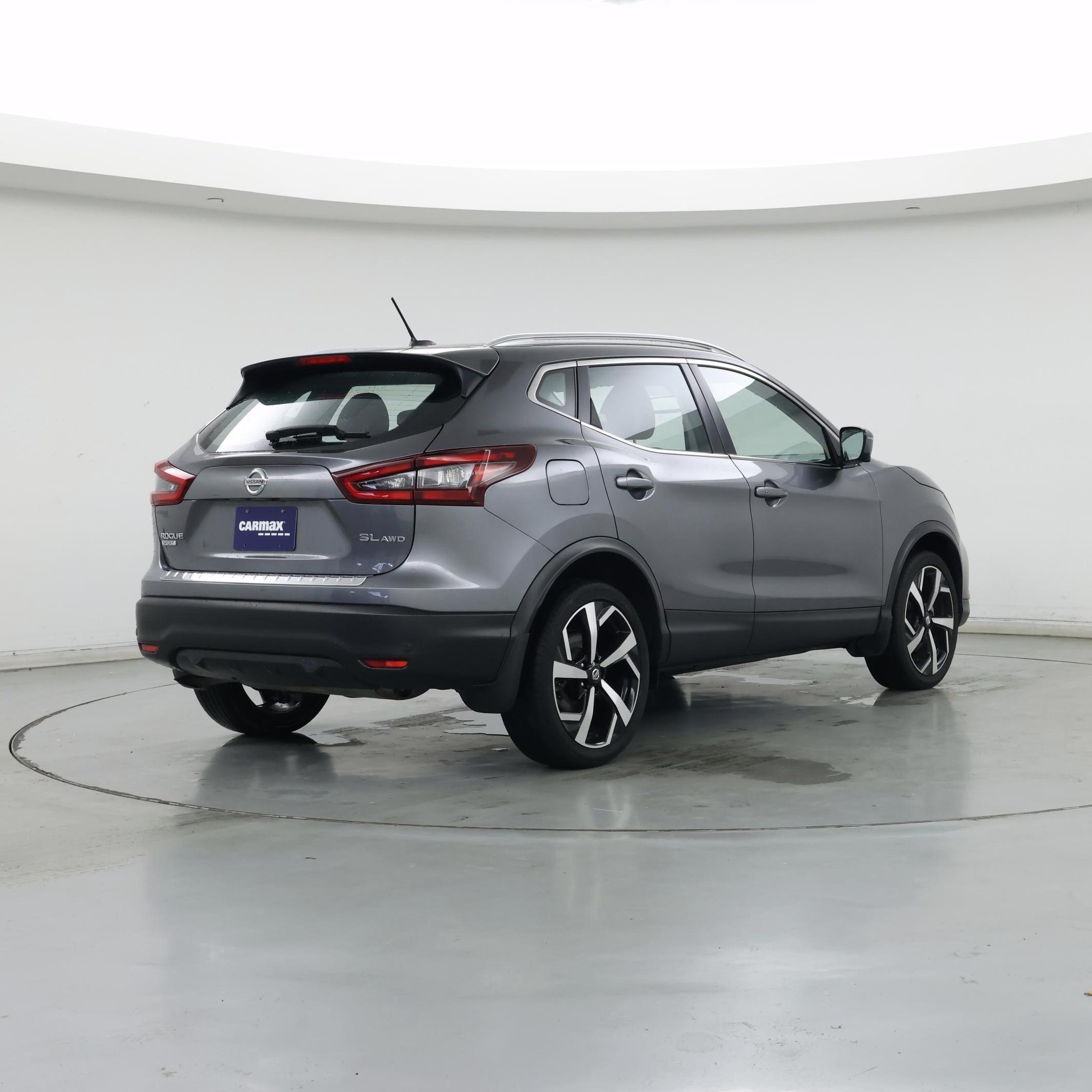 Thumbnail: 2022 Nissan Rogue Sport - 8