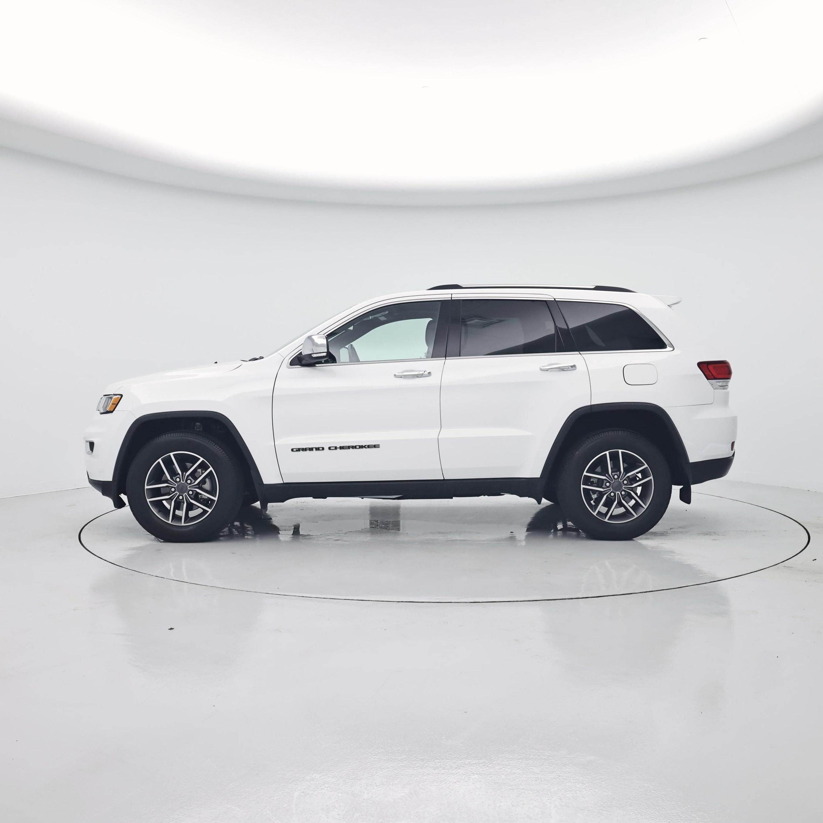 Thumbnail: 2020 Jeep Grand Cherokee - 3