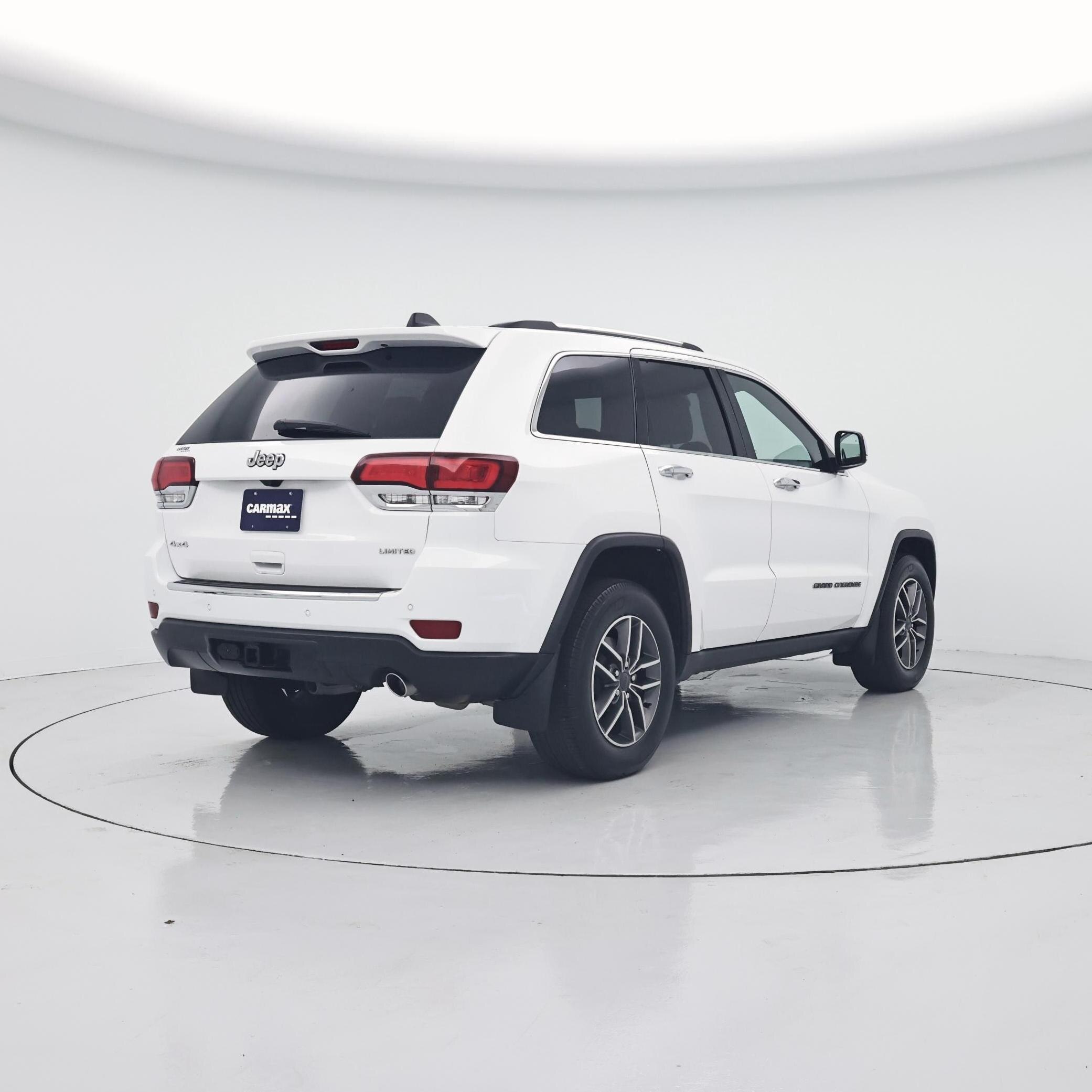 Thumbnail: 2020 Jeep Grand Cherokee - 8