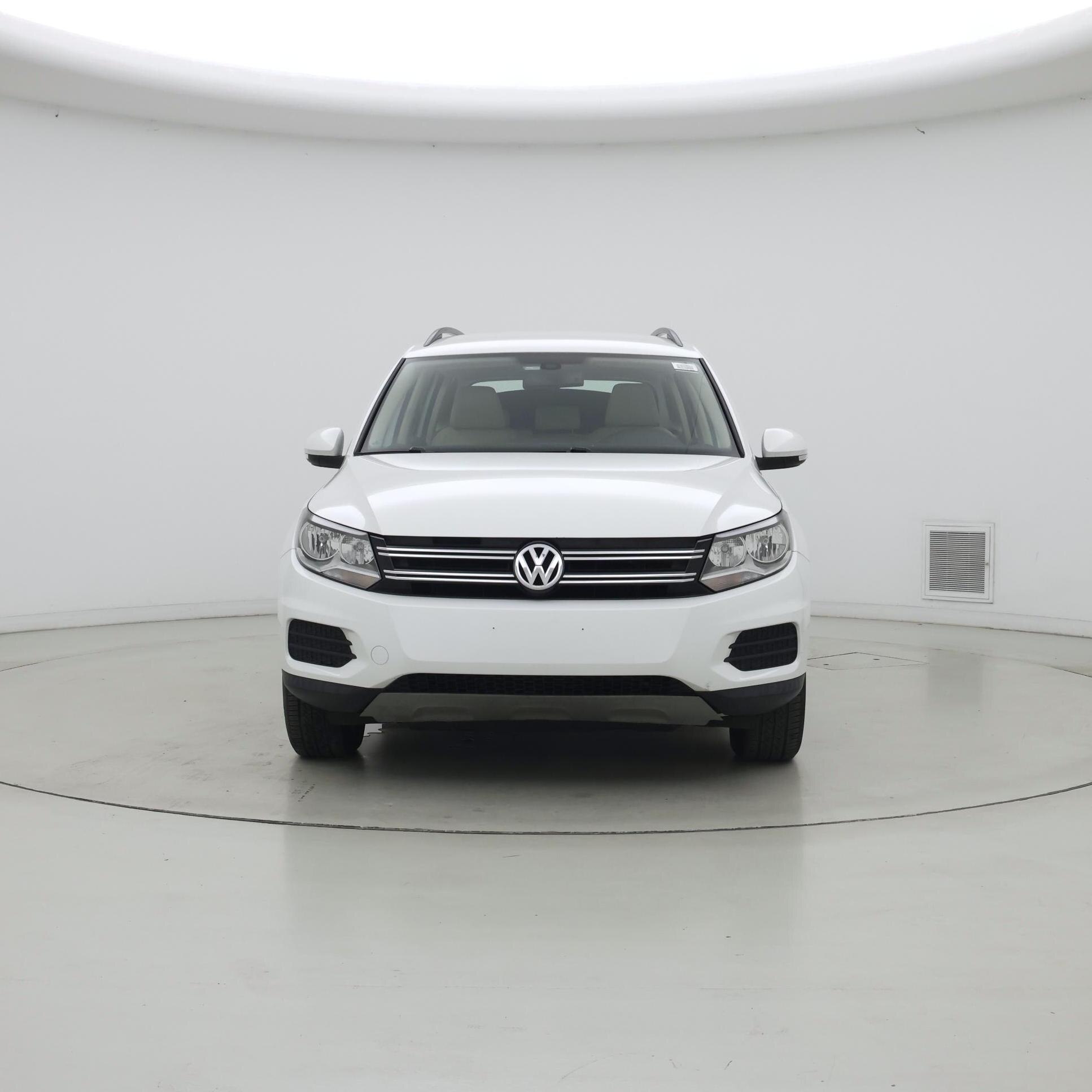 Thumbnail: 2017 Volkswagen Tiguan - 5