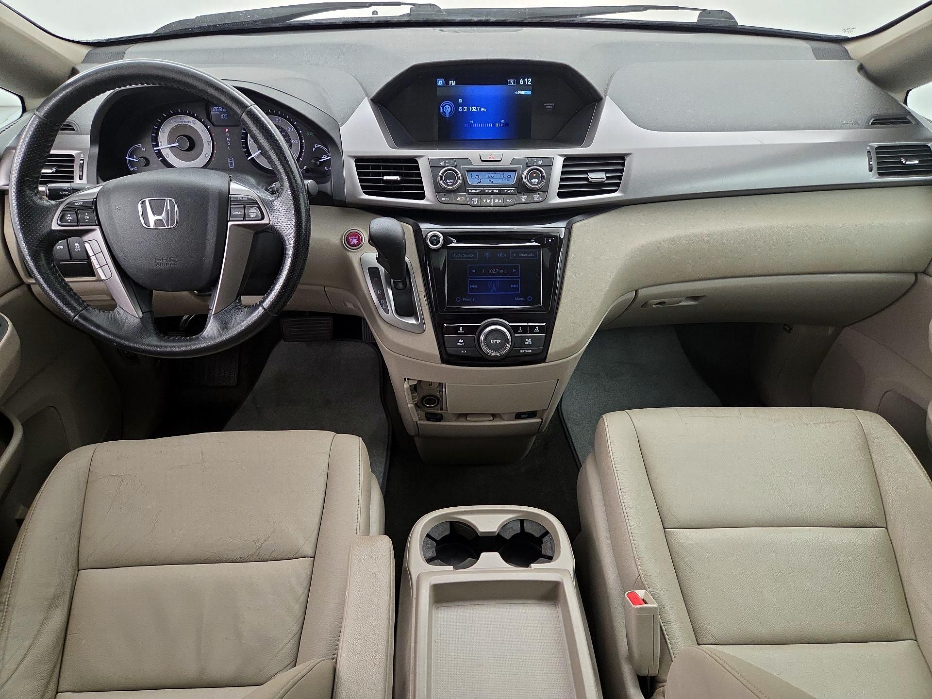 Thumbnail: 2015 Honda Odyssey - 9