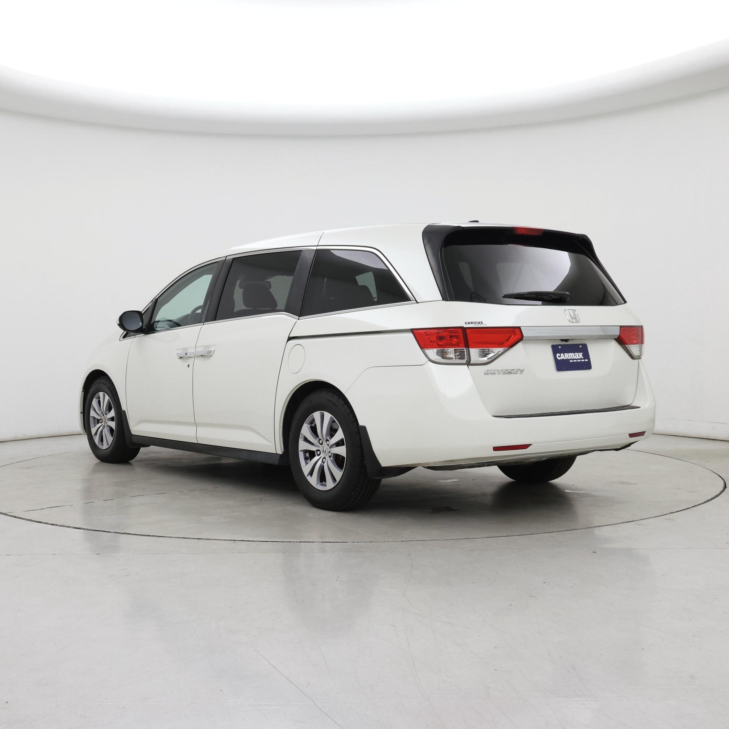 Thumbnail: 2015 Honda Odyssey - 2