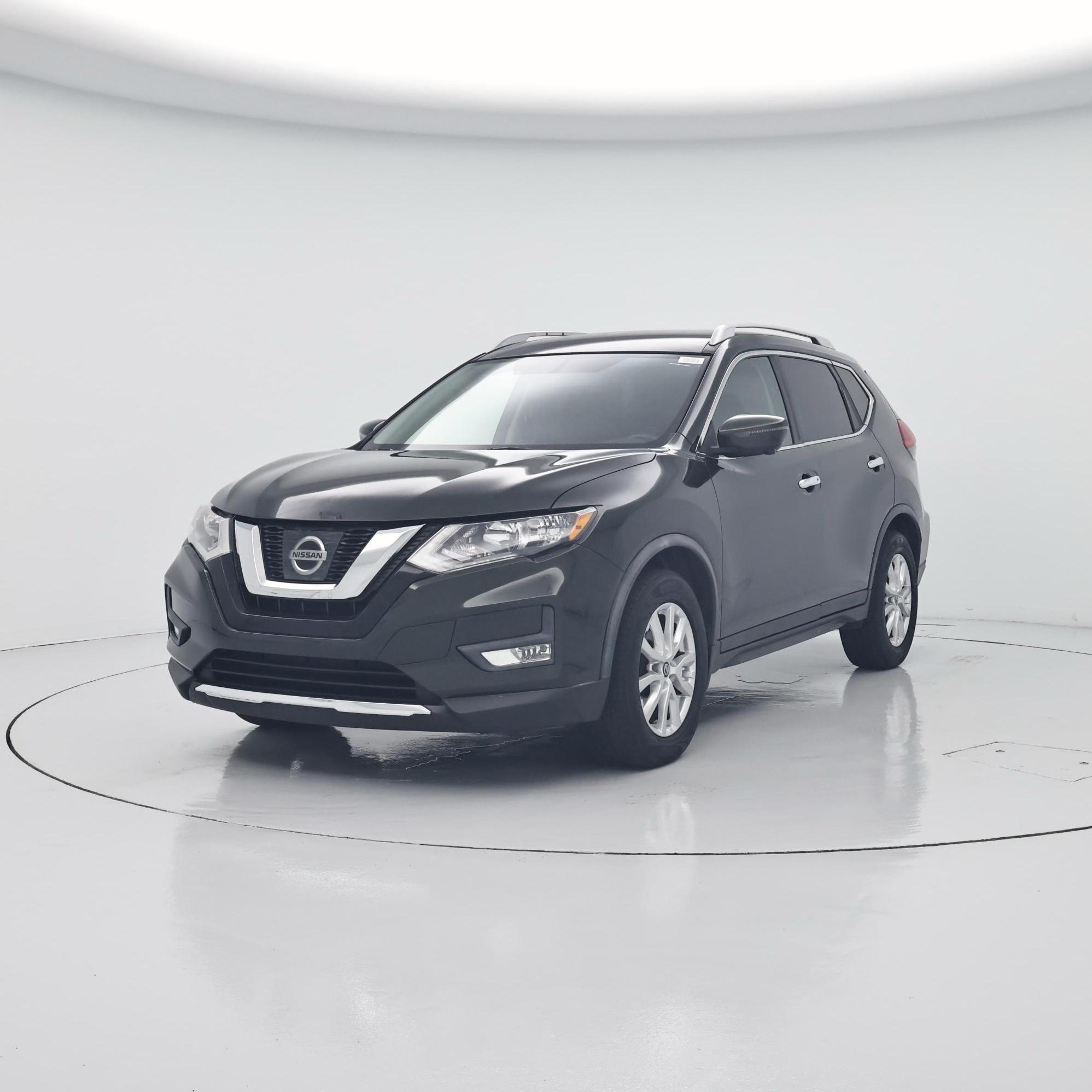 Thumbnail: 2017 Nissan Rogue - 4