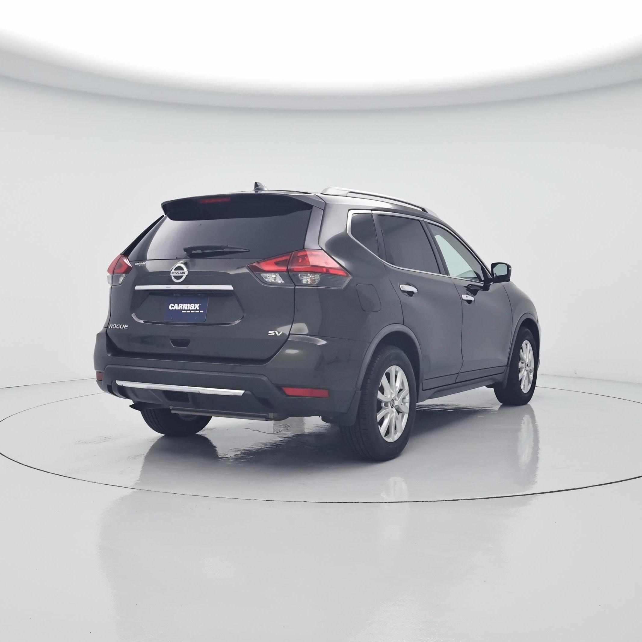 Thumbnail: 2017 Nissan Rogue - 8