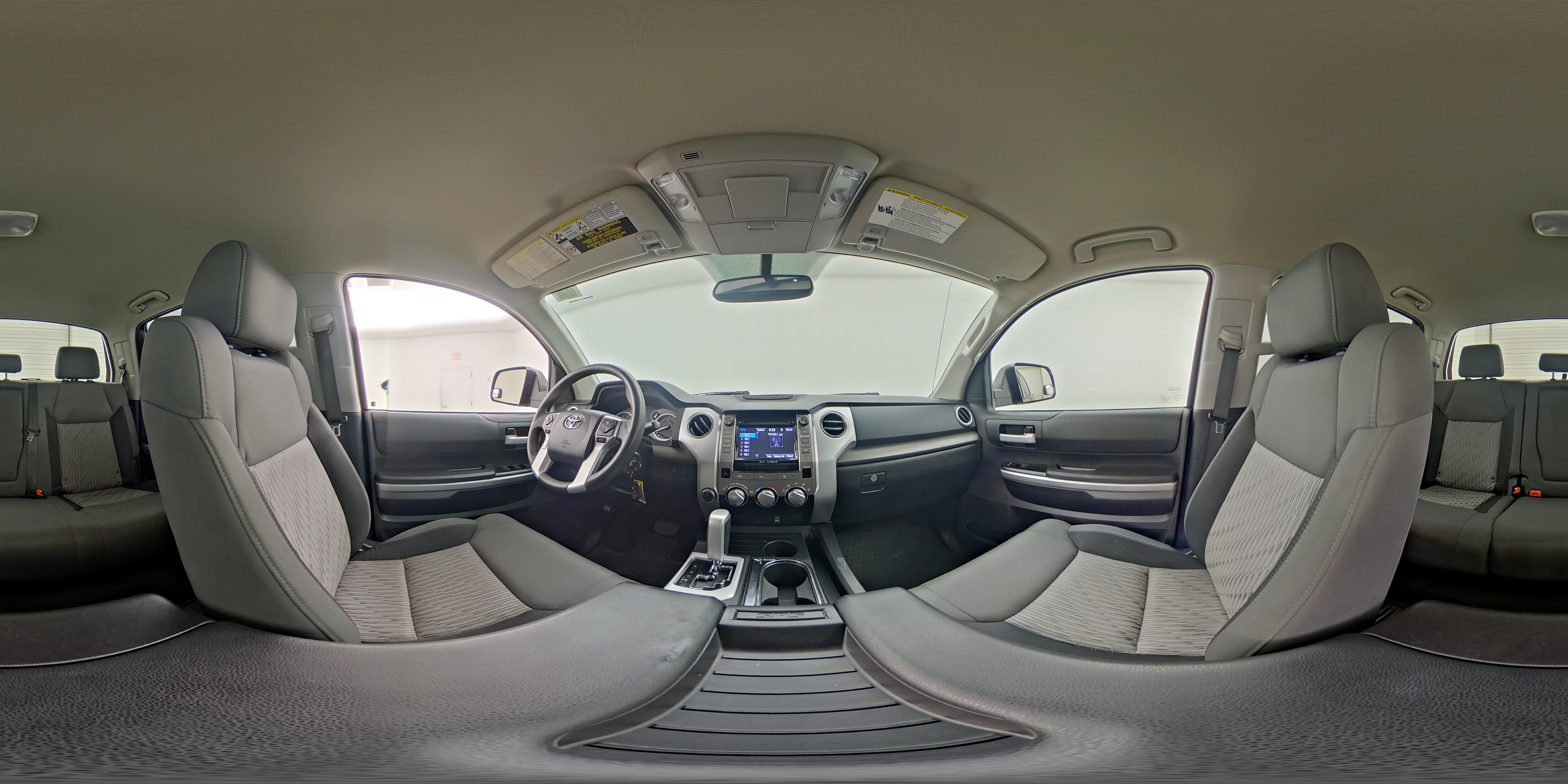 2015 Toyota Tundra SR5 - Photo 24