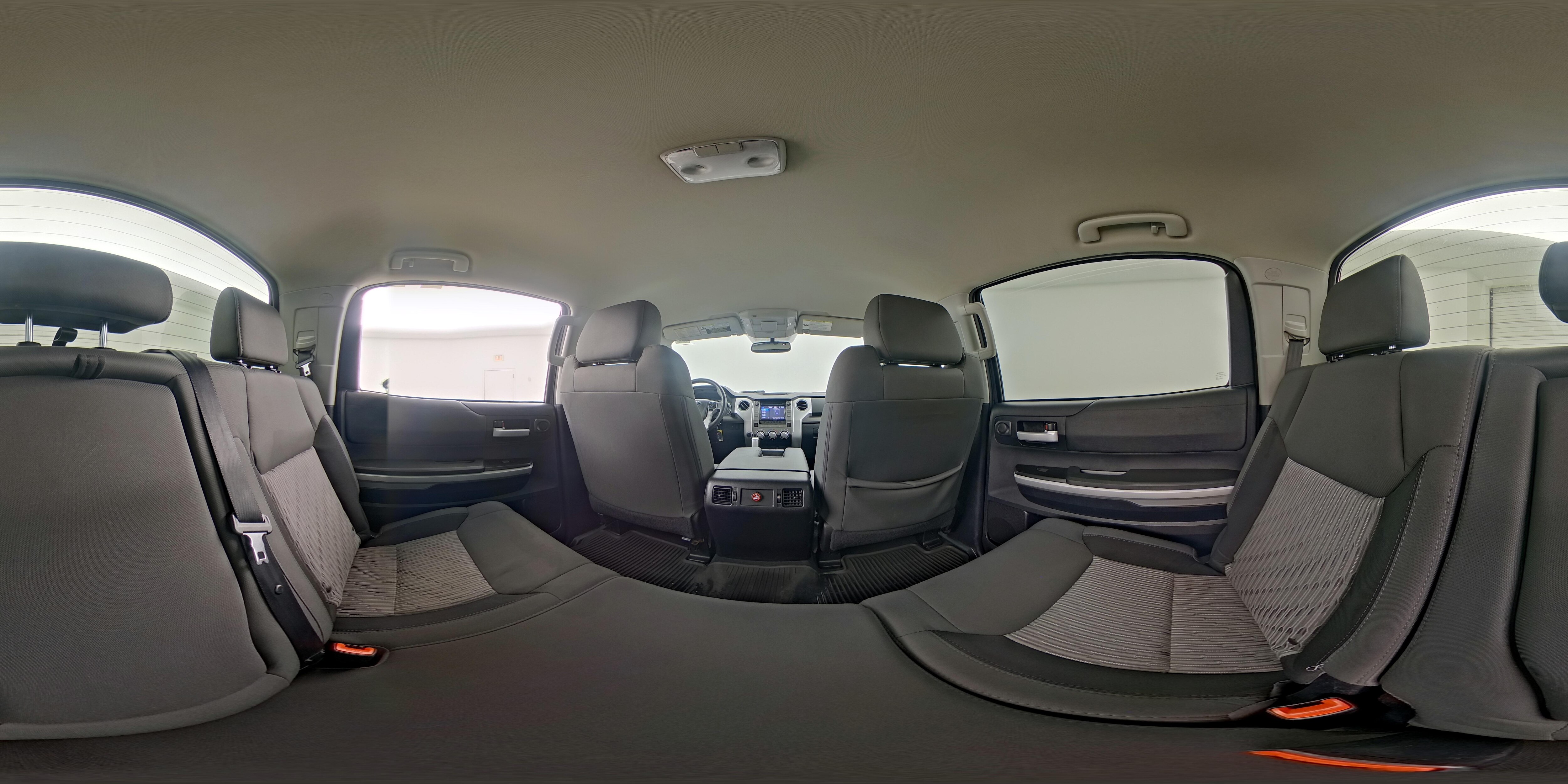 2015 Toyota Tundra SR5 - Photo 25