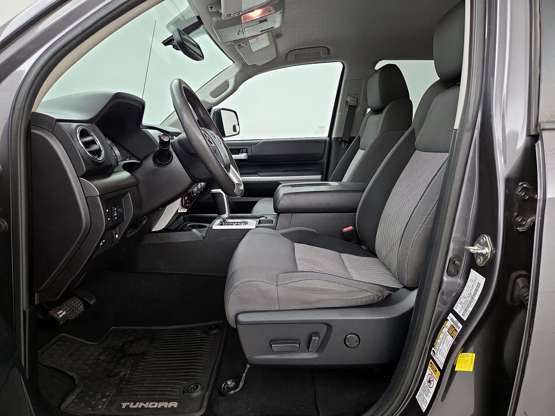 Thumbnail: 2015 Toyota Tundra - 11