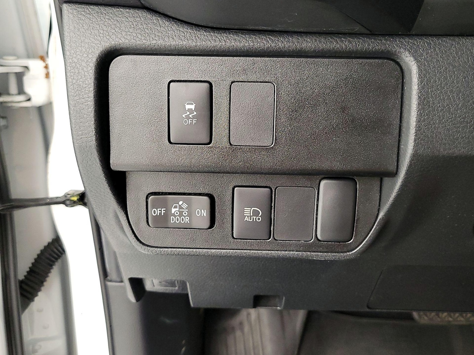 2022 Toyota Tacoma SR - Photo 14