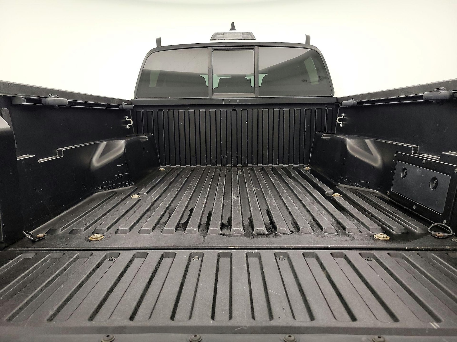 2022 Toyota Tacoma SR - Photo 21