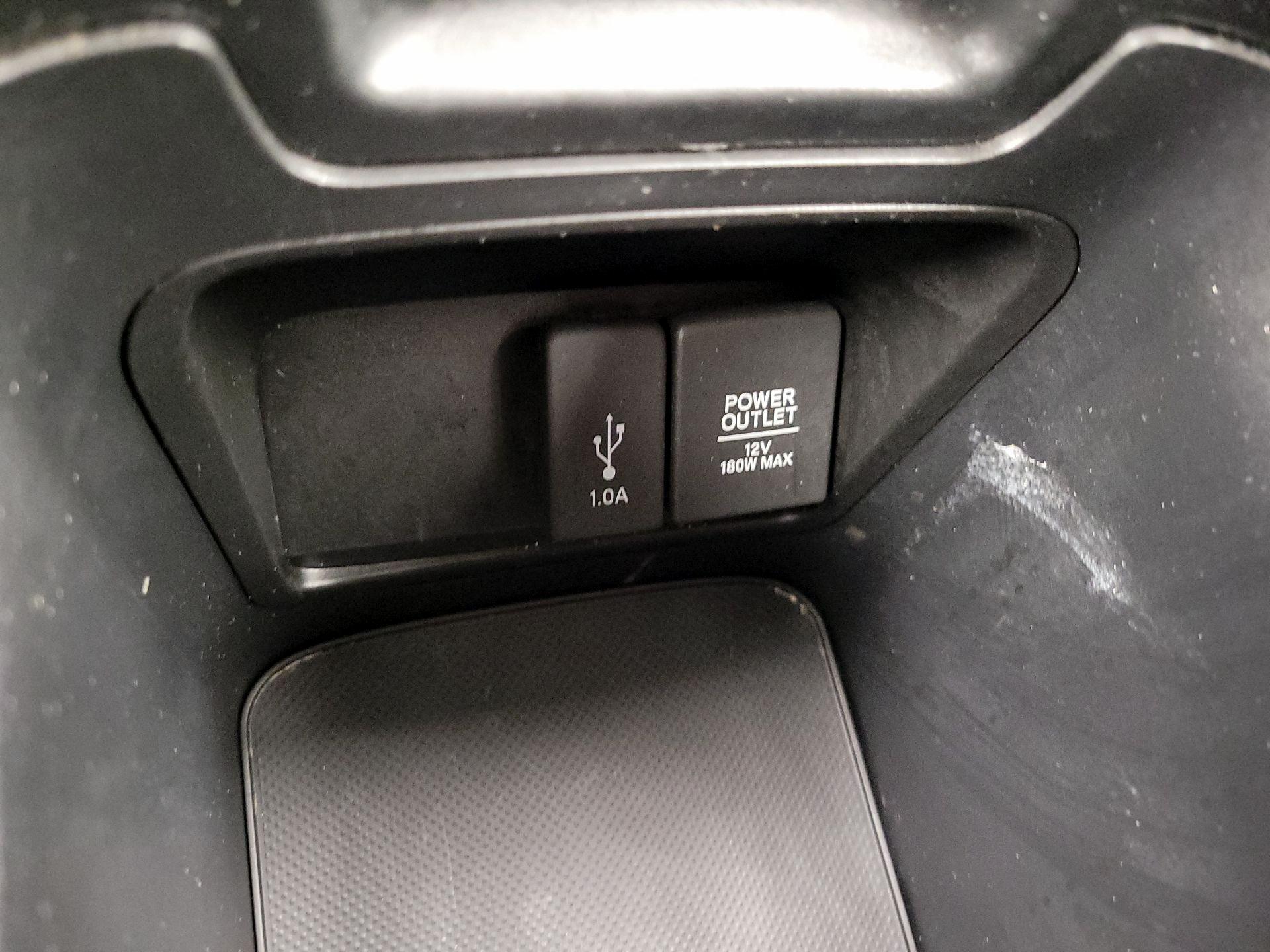 Thumbnail: 2019 Honda CR-V - 18