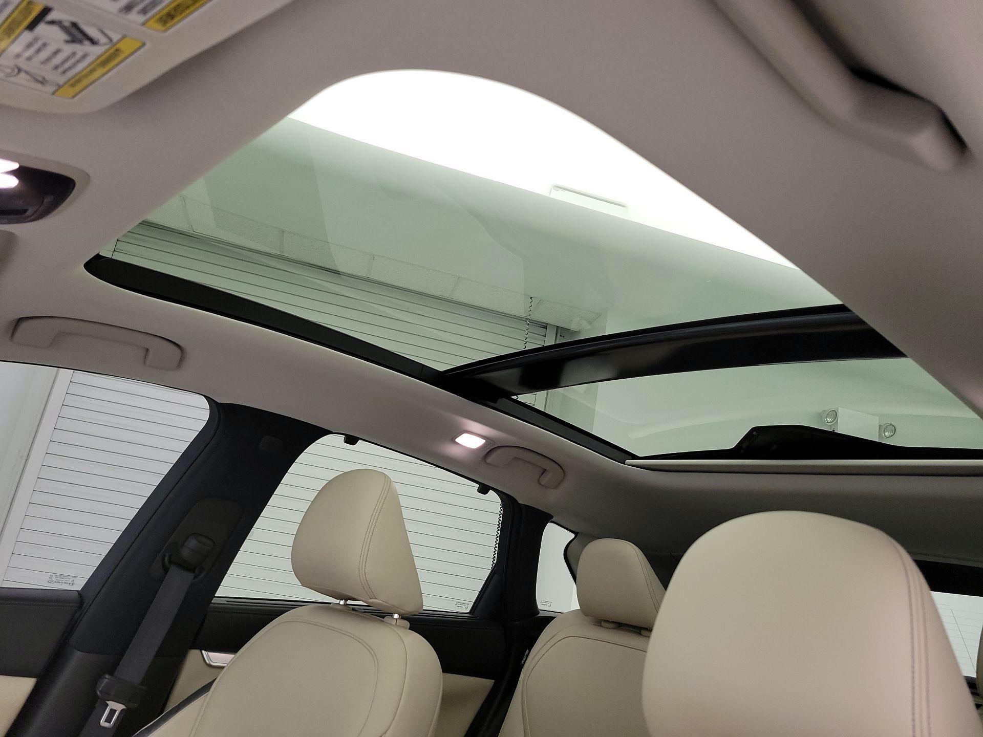 Thumbnail: 2021 INFINITI QX50 - 20