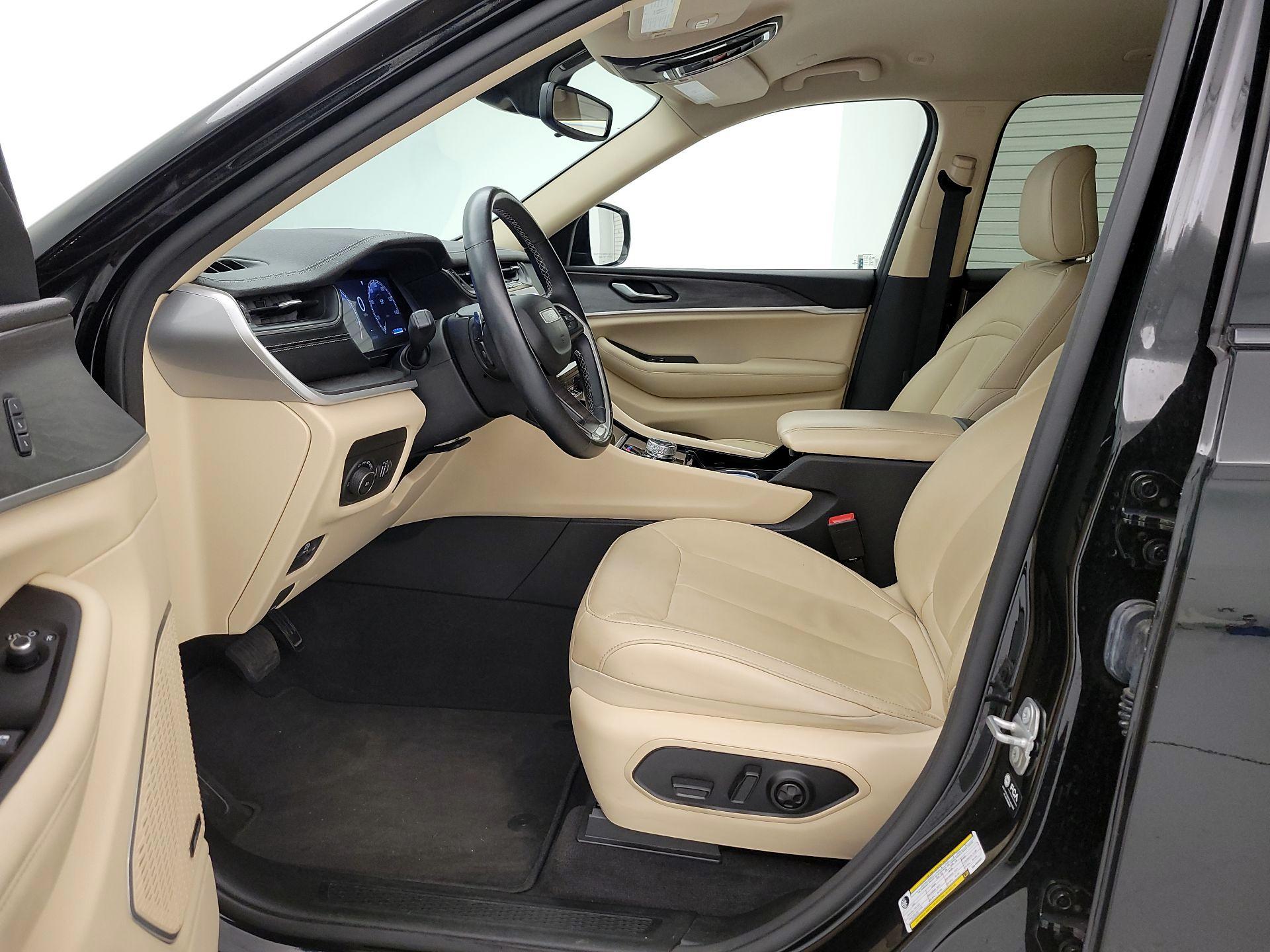 Thumbnail: 2021 Jeep Grand Cherokee L - 11