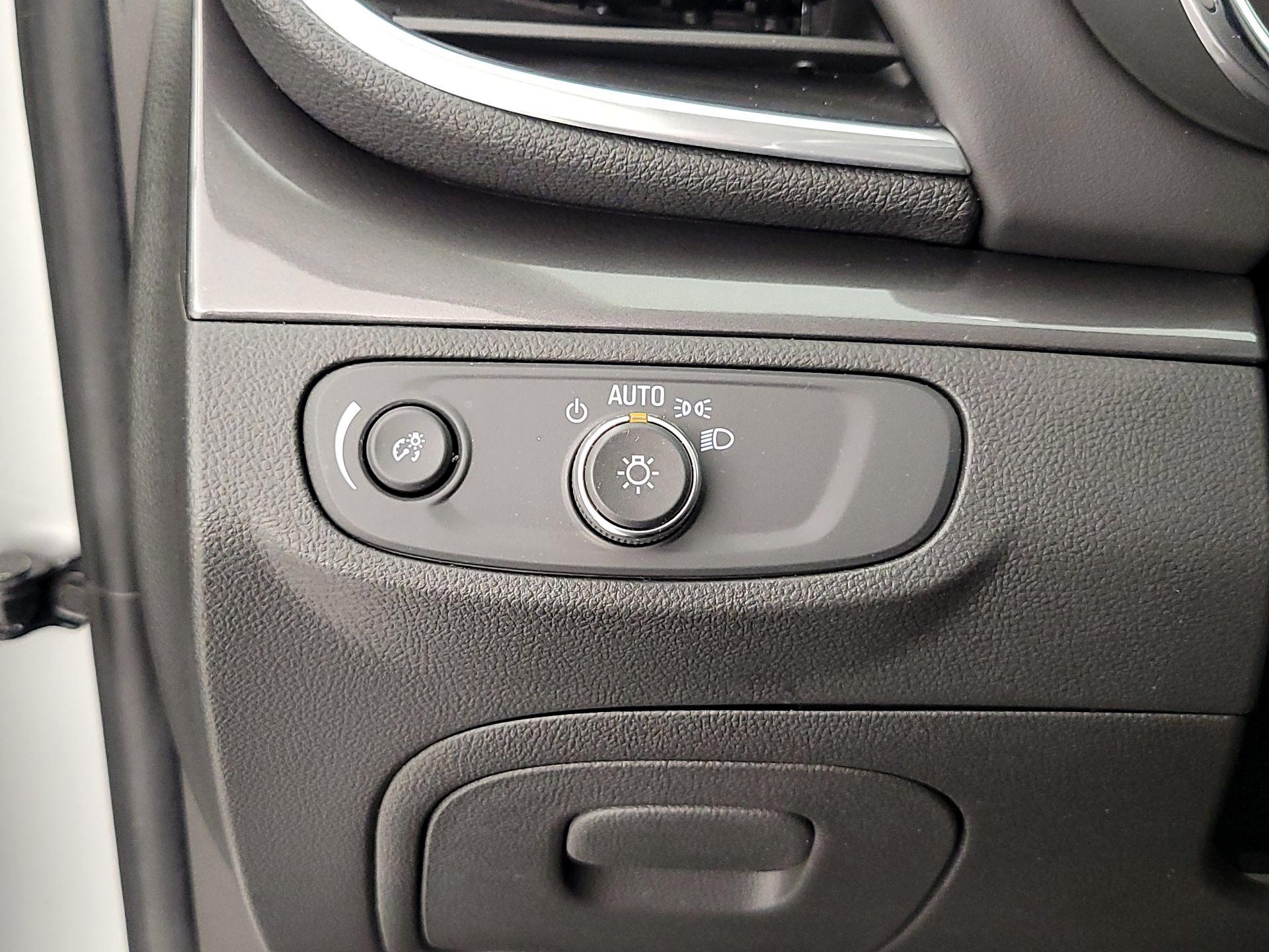 Thumbnail: 2021 Buick Encore - 13